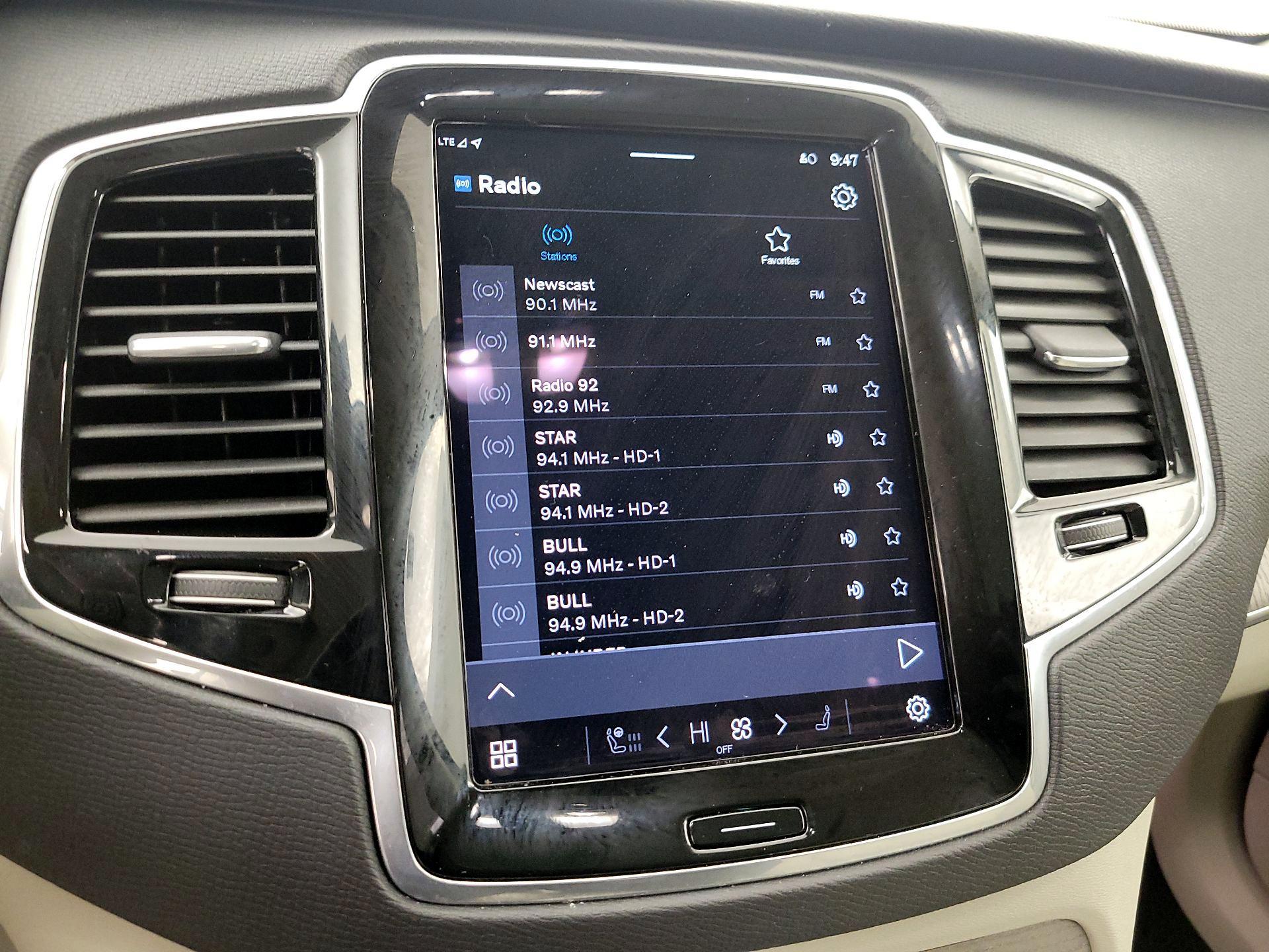 Thumbnail: 2024 Volvo XC90 - 16