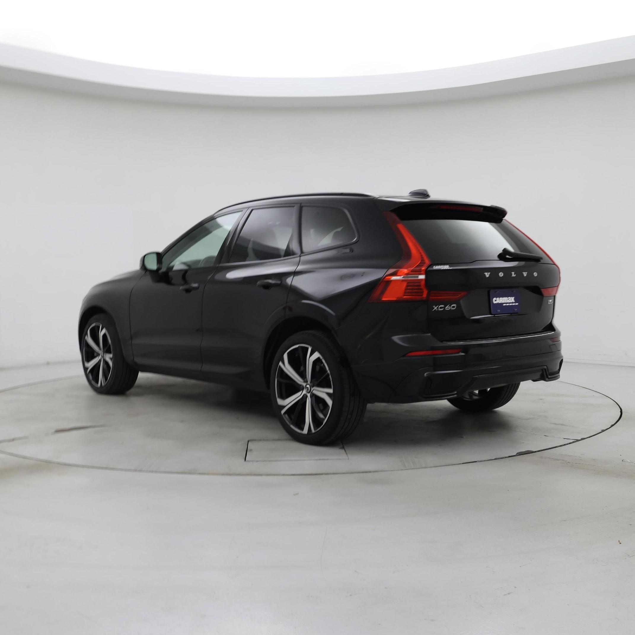 Thumbnail: 2023 Volvo XC60 - 2