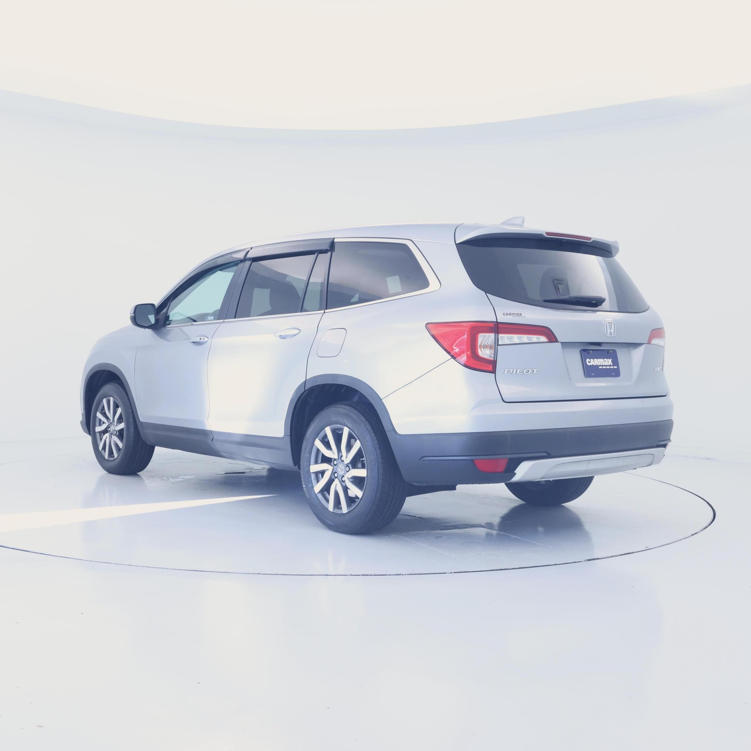 Thumbnail: 2020 Honda Pilot - 2