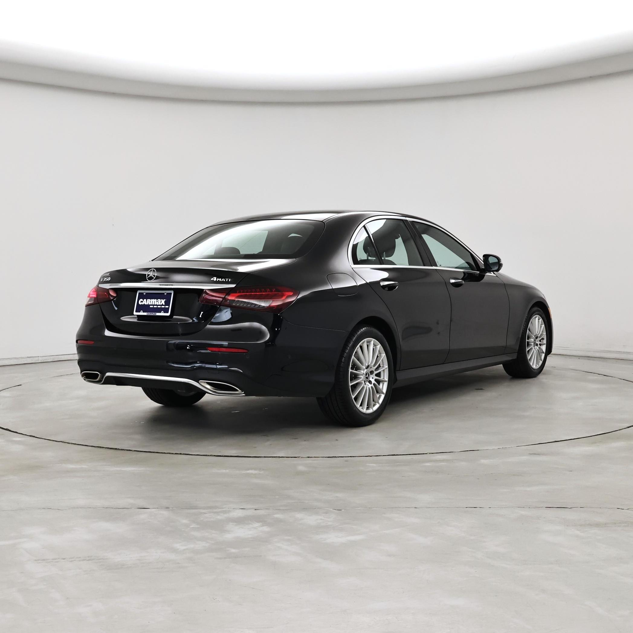 Thumbnail: 2023 Mercedes-Benz E-Class - 8