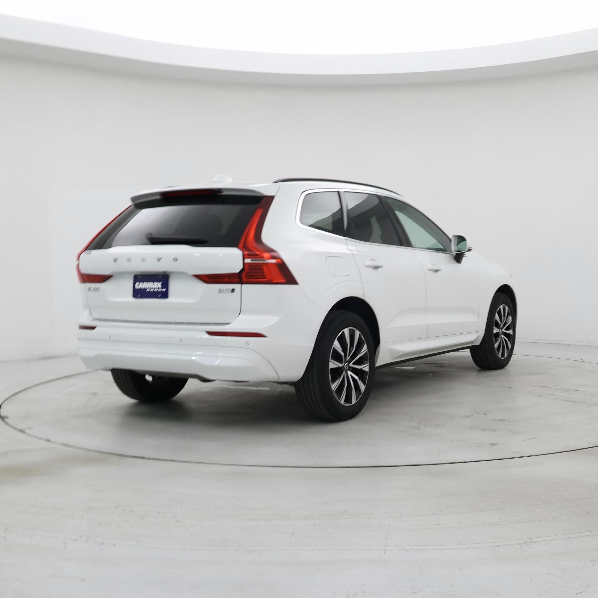 Thumbnail: 2023 Volvo XC60 - 8