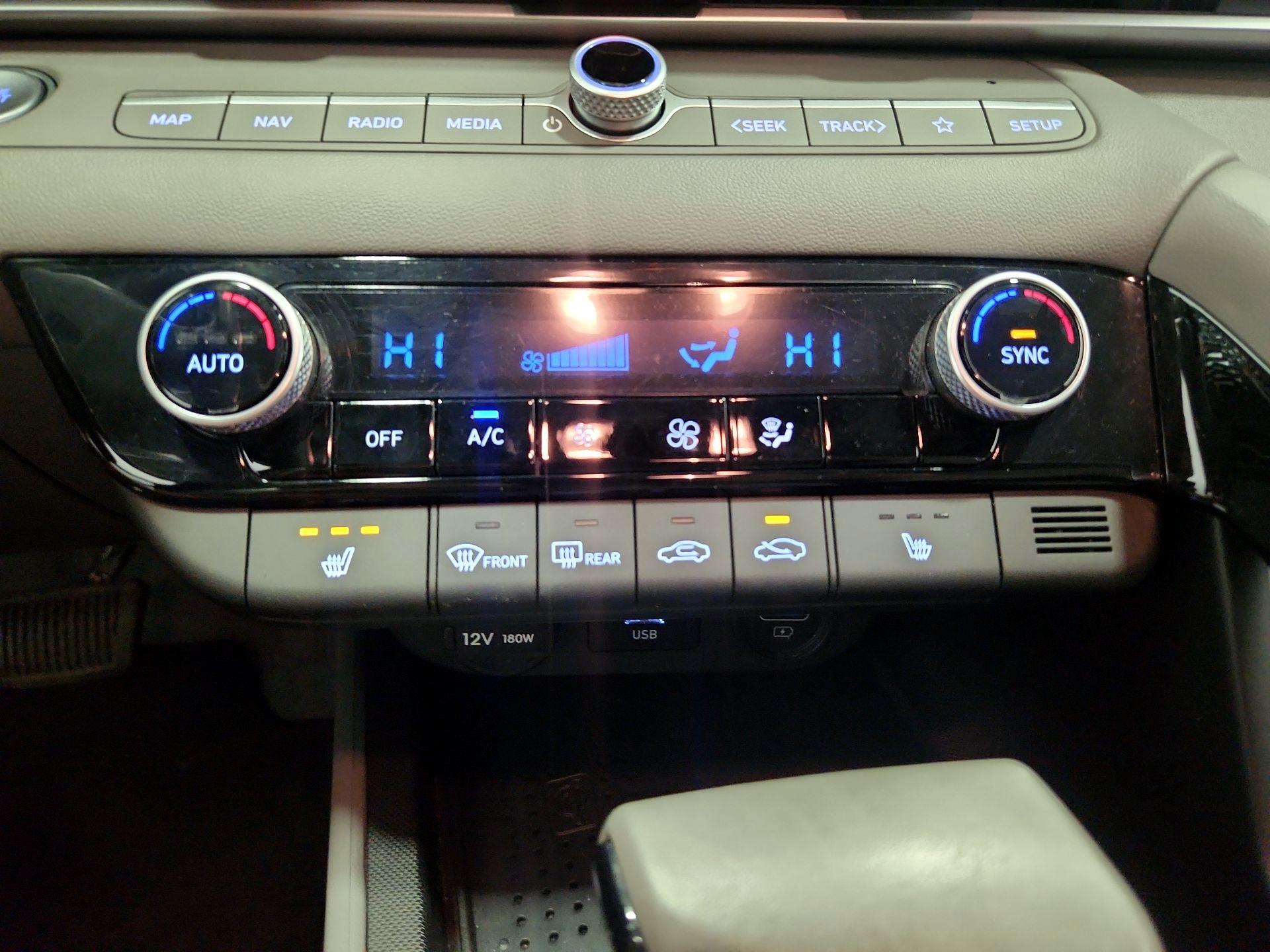 Thumbnail: 2023 Hyundai Elantra - 16