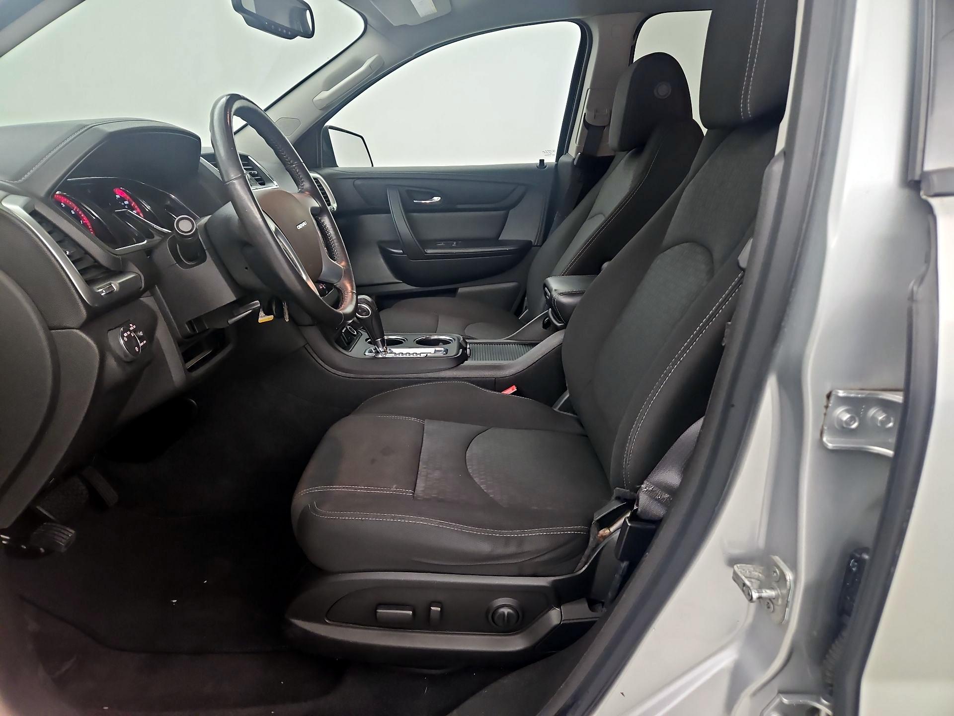 Thumbnail: 2015 GMC Acadia - 11