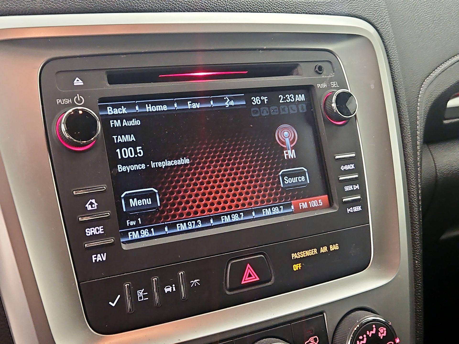 Thumbnail: 2015 GMC Acadia - 15