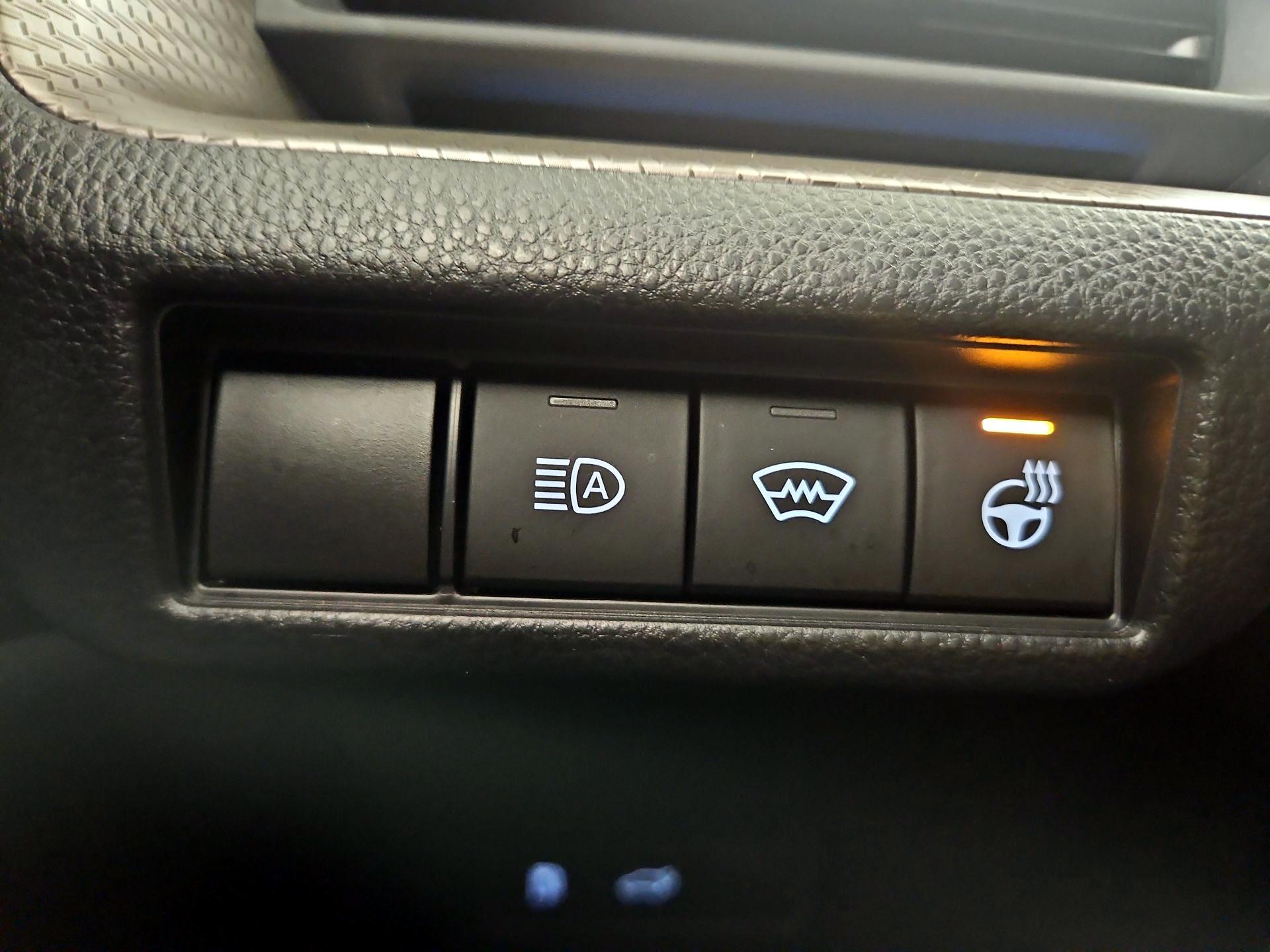 Thumbnail: 2024 Toyota Prius - 13