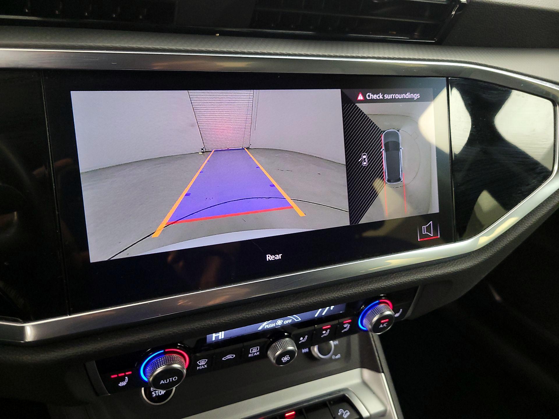 Thumbnail: 2023 Audi Q5 - 14