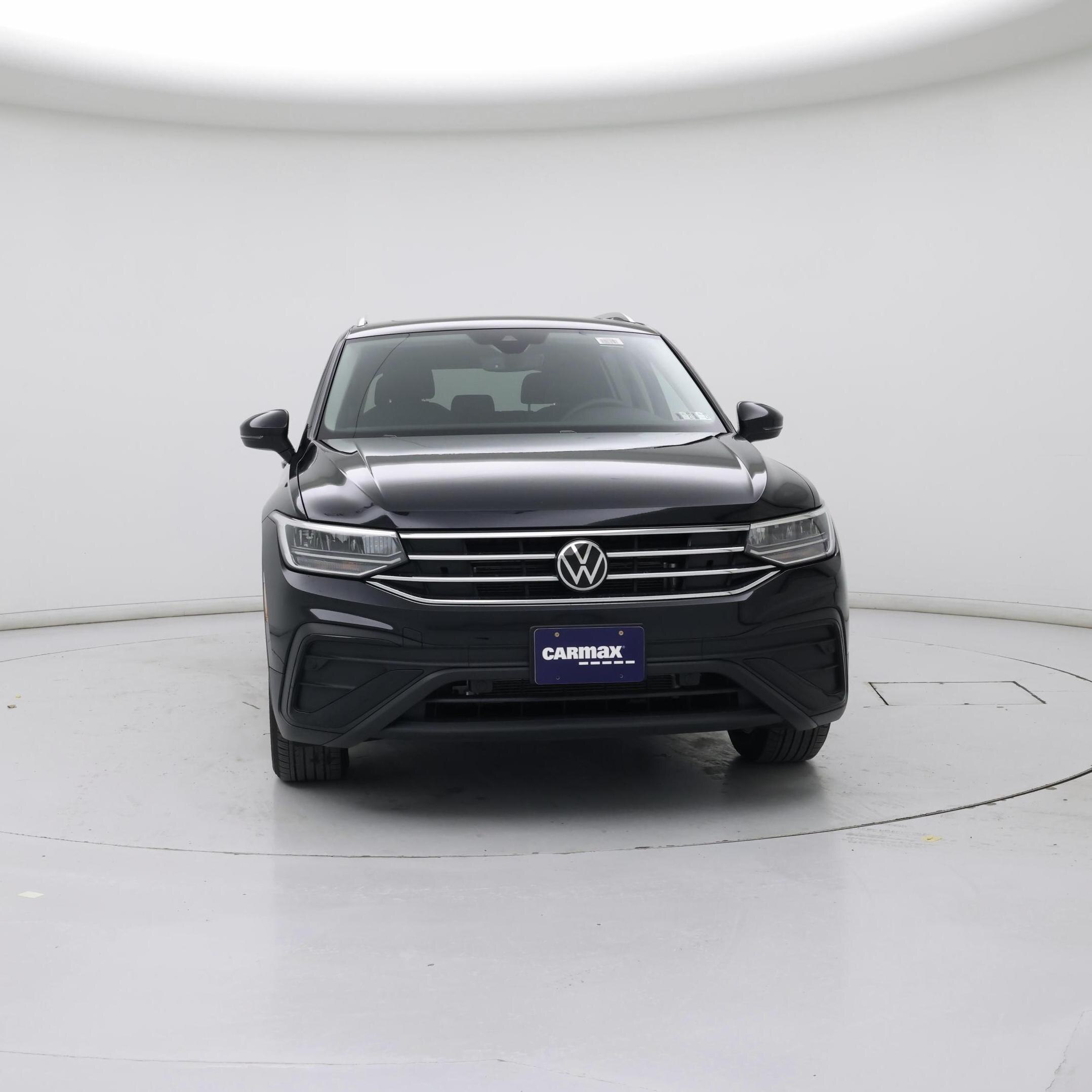 Thumbnail: 2022 Volkswagen Tiguan - 5
