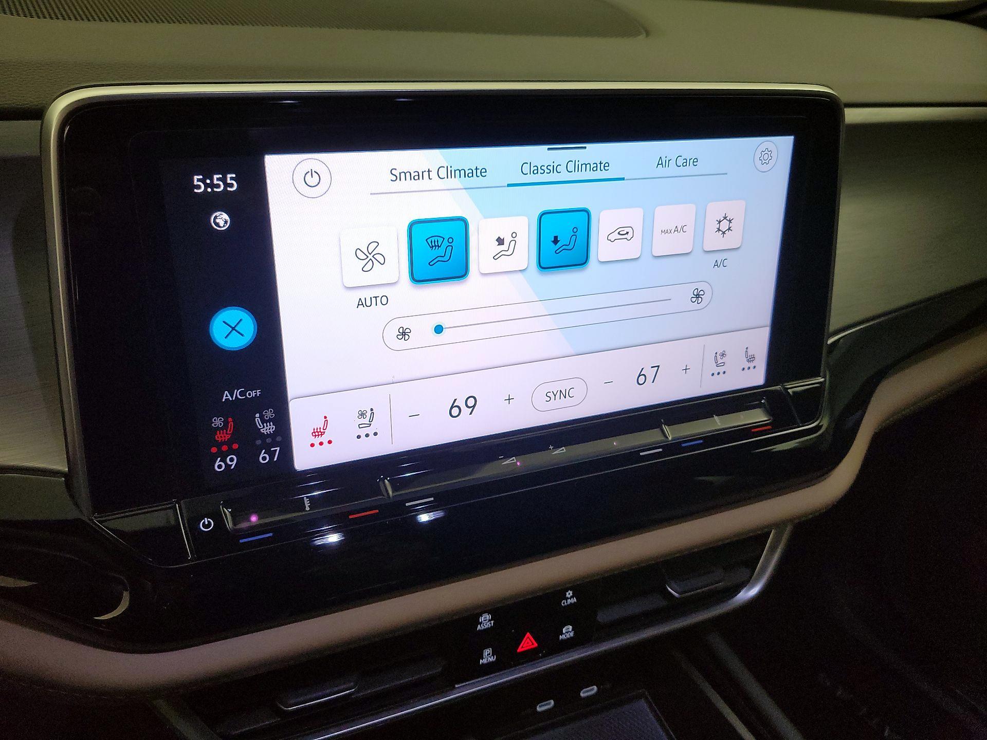 Thumbnail: 2024 Volkswagen Atlas - 16