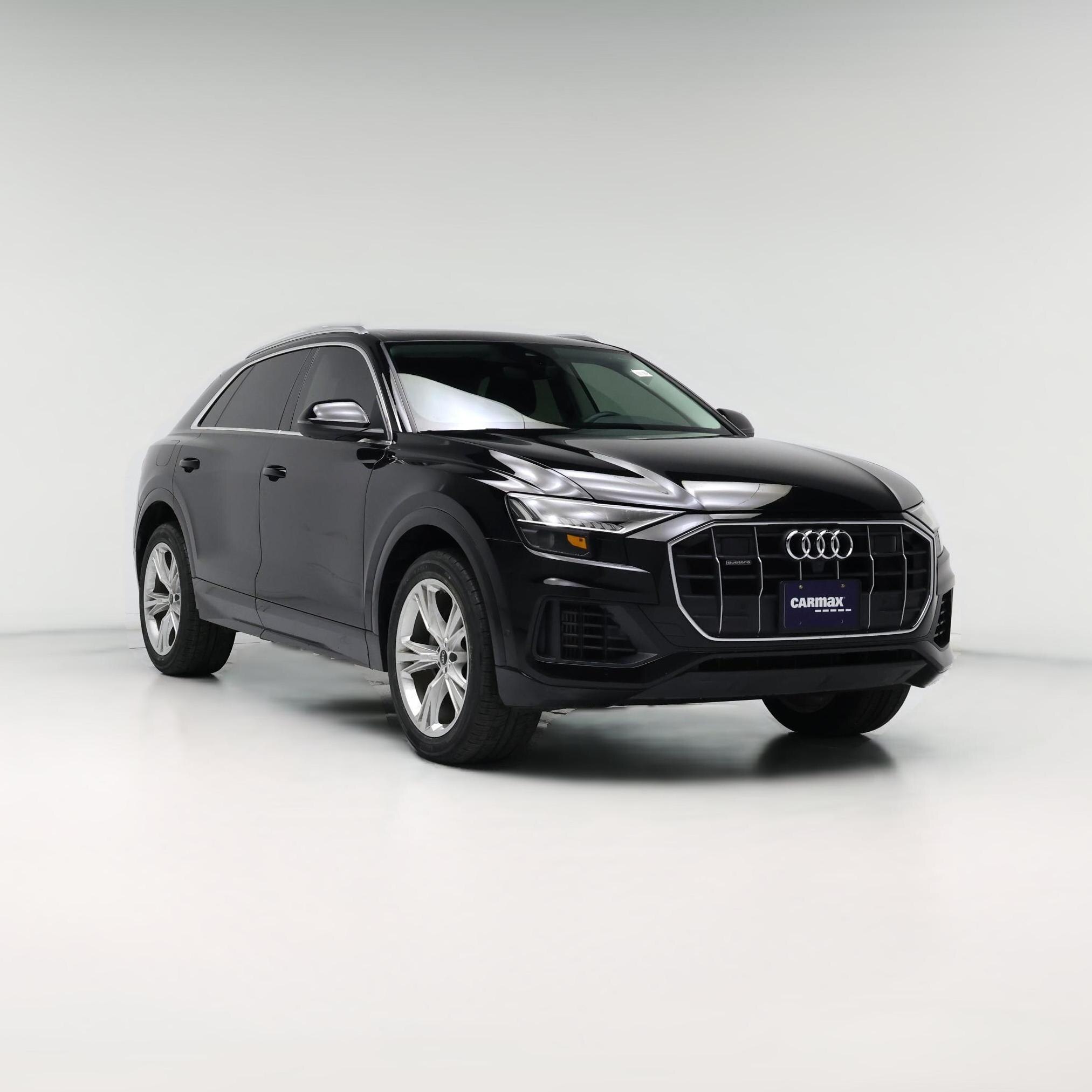 Thumbnail: 2023 Audi Q8 - 1