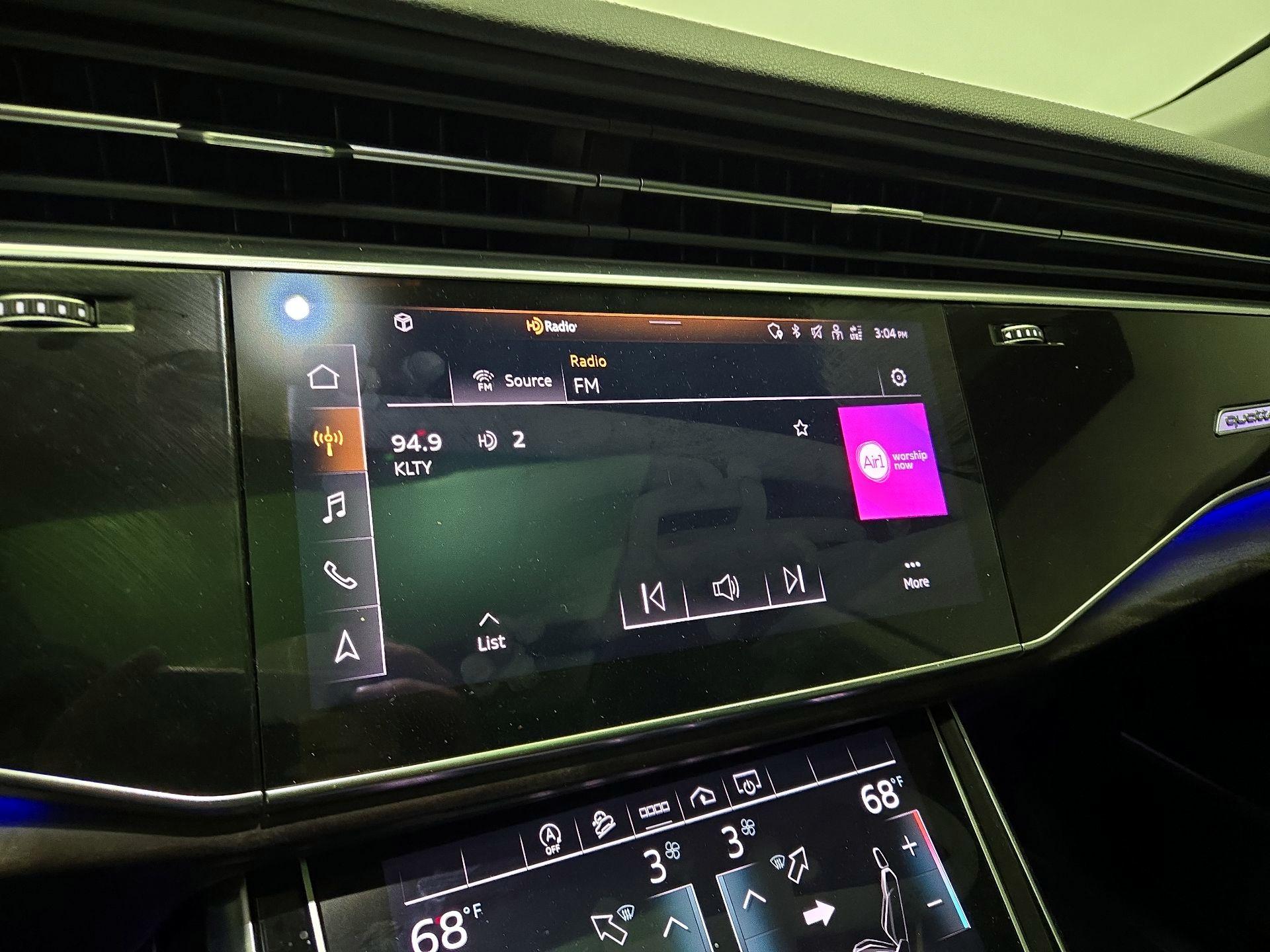 Thumbnail: 2023 Audi Q8 - 16