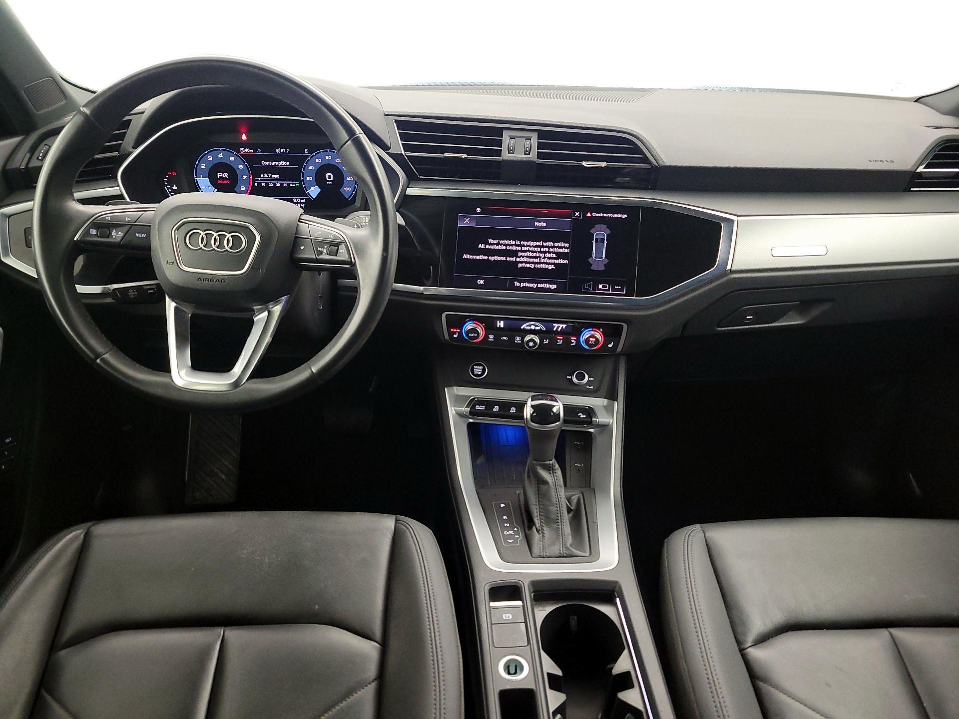 Thumbnail: 2024 Audi Q3 - 9