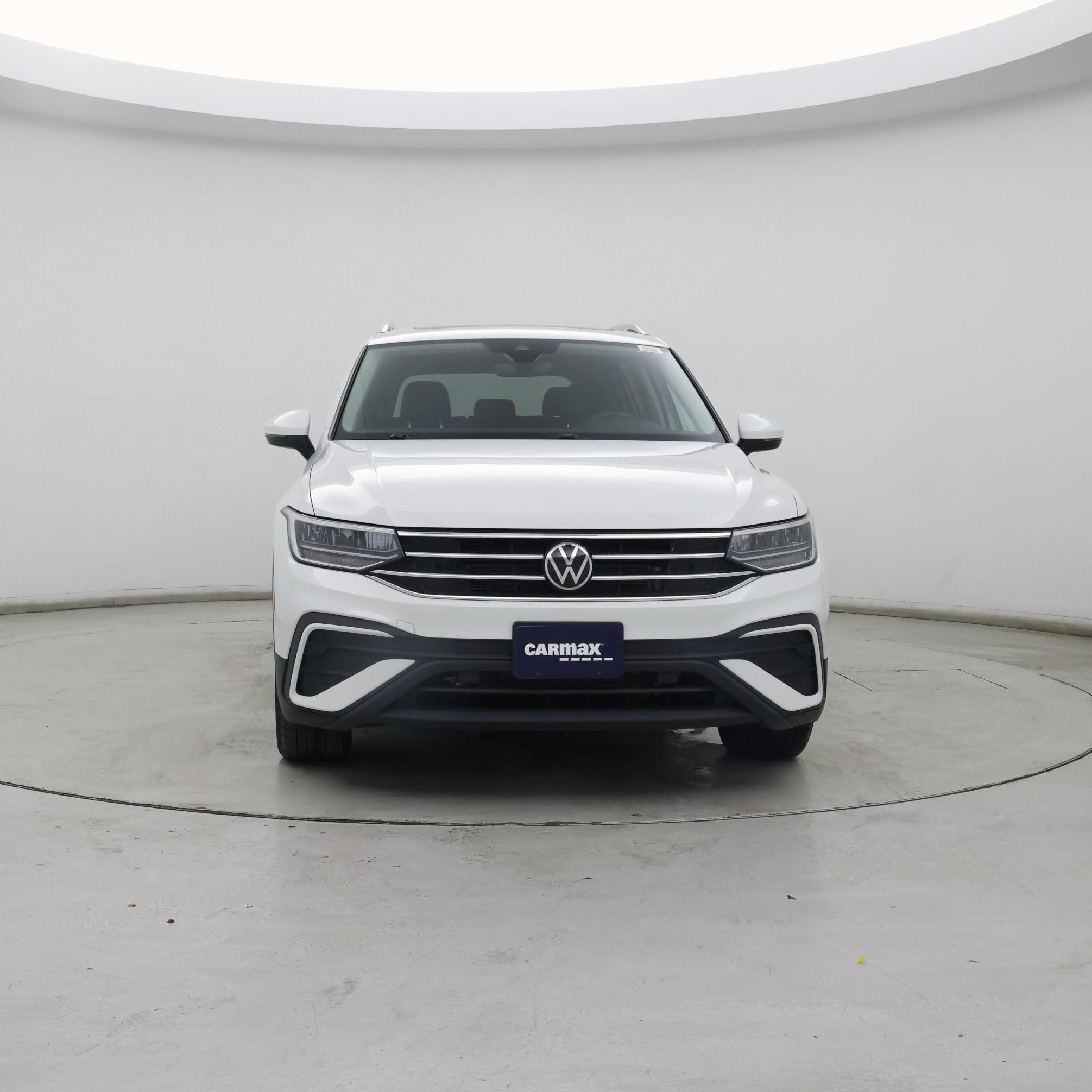 Thumbnail: 2022 Volkswagen Tiguan - 5
