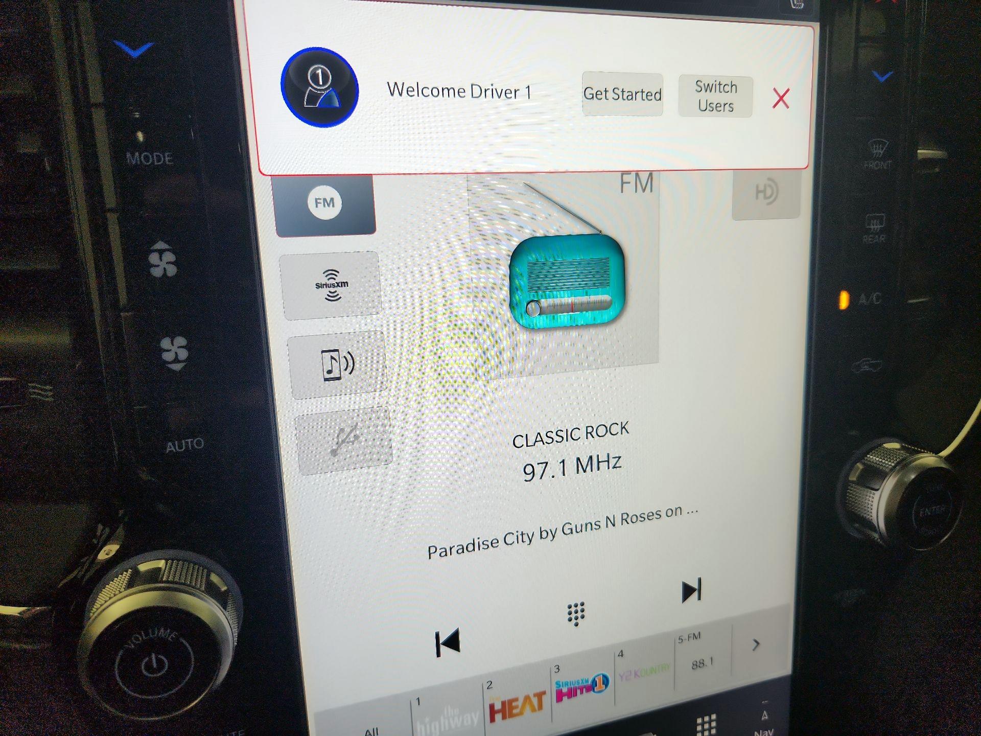 Thumbnail: 2025 RAM 1500 - 15