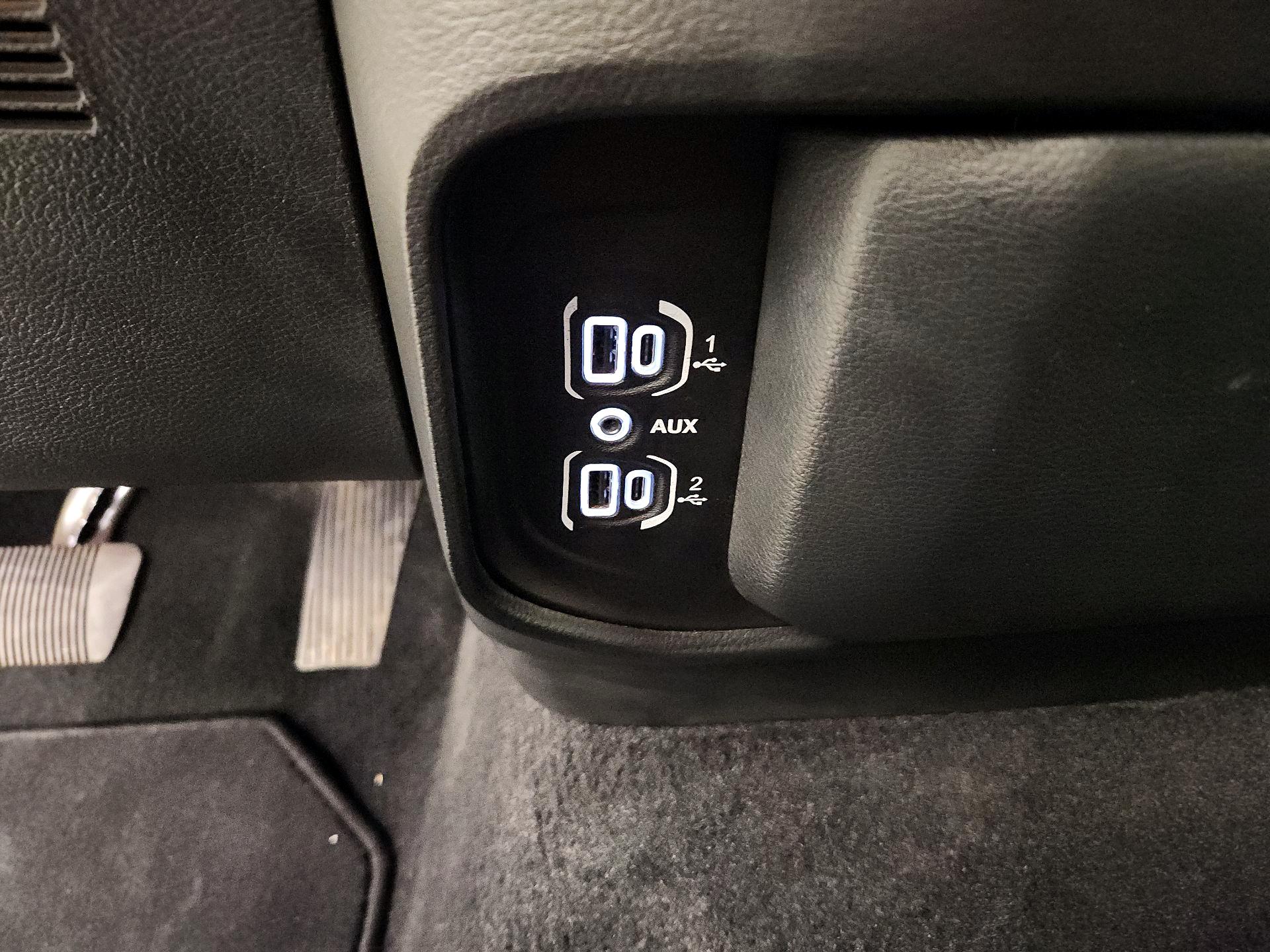 Thumbnail: 2025 RAM 1500 - 18