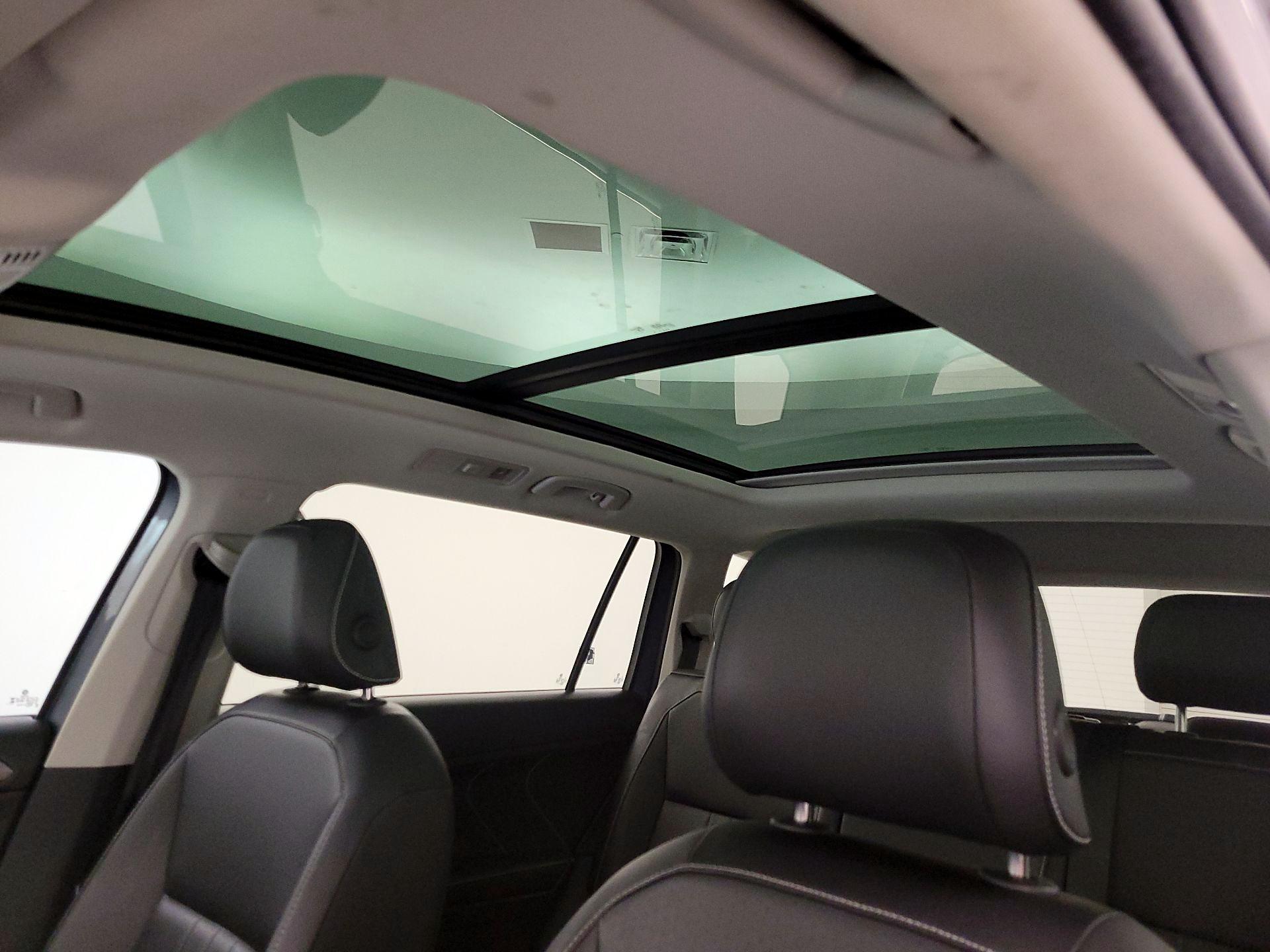 Thumbnail: 2024 Volkswagen Tiguan - 19