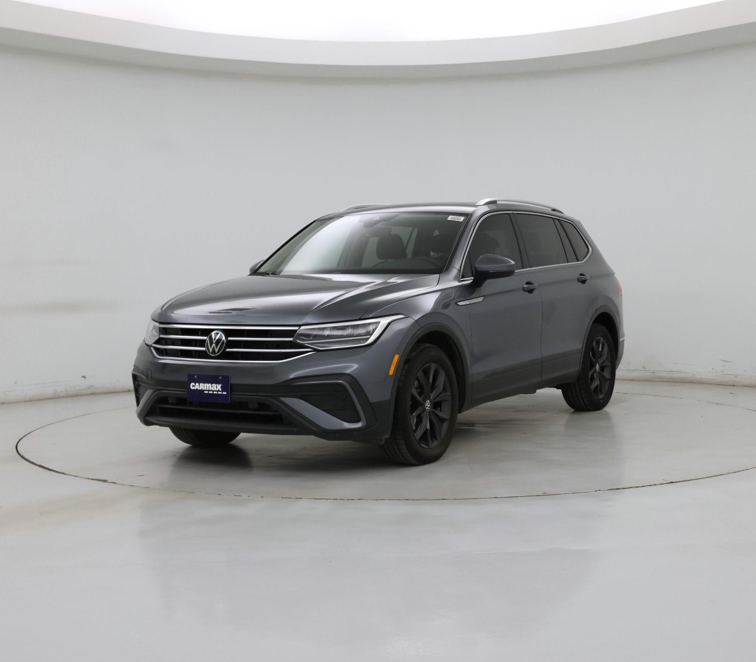 Thumbnail: 2024 Volkswagen Tiguan - 4