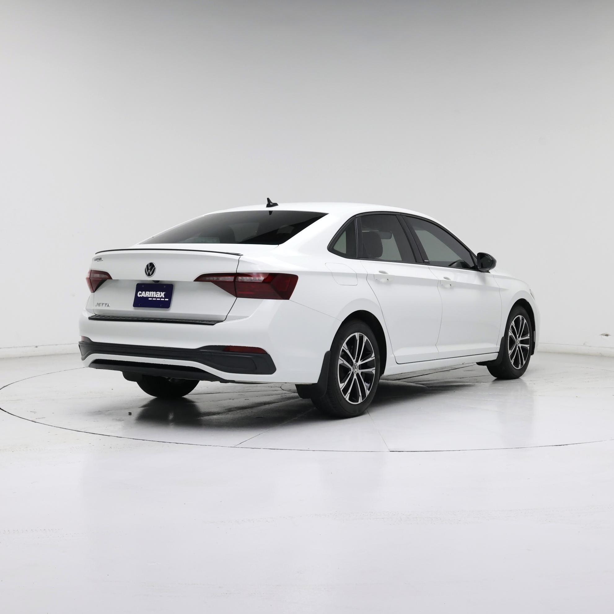 Thumbnail: 2024 Volkswagen Jetta - 8