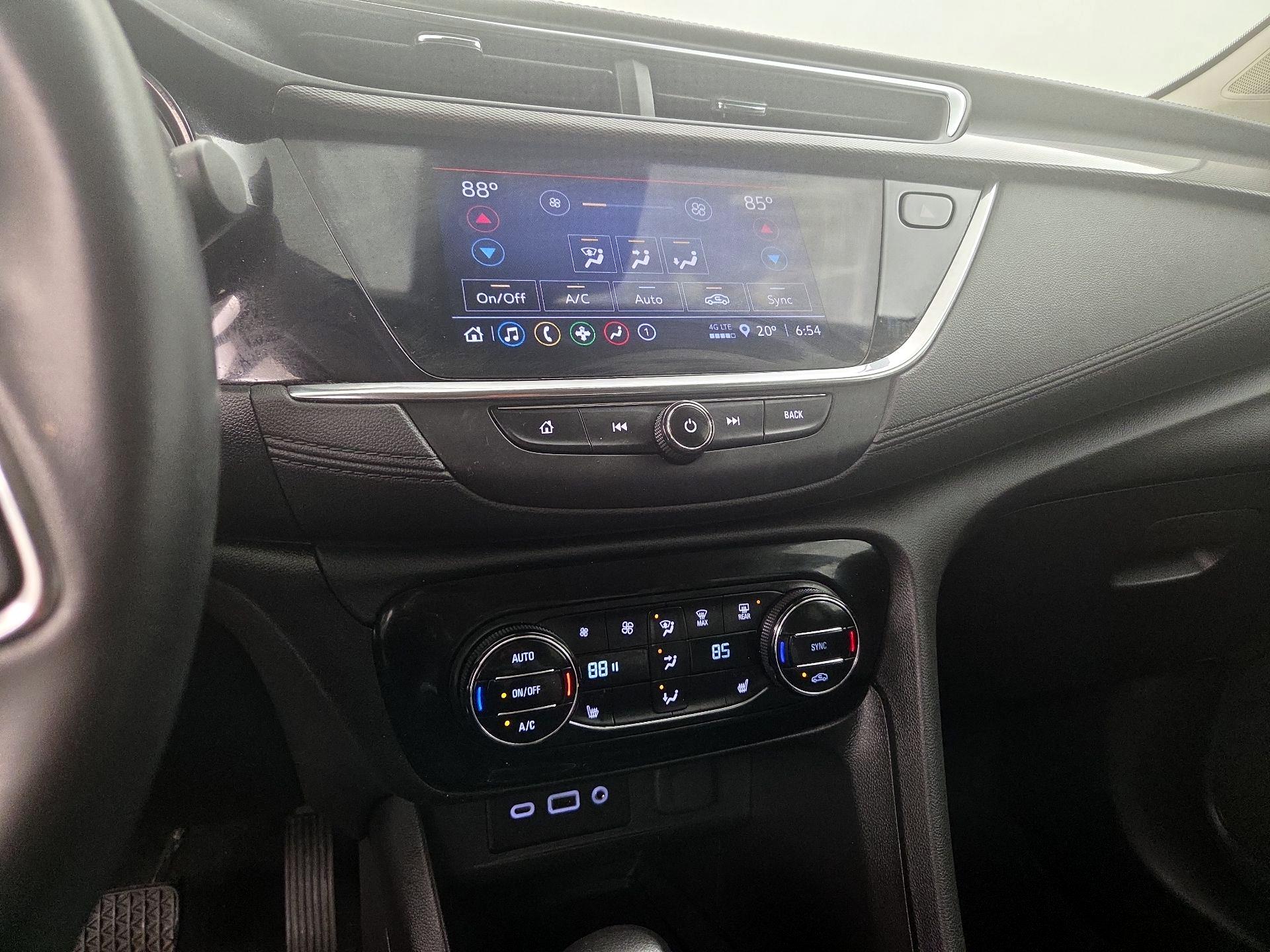 Thumbnail: 2022 Buick Encore GX - 16