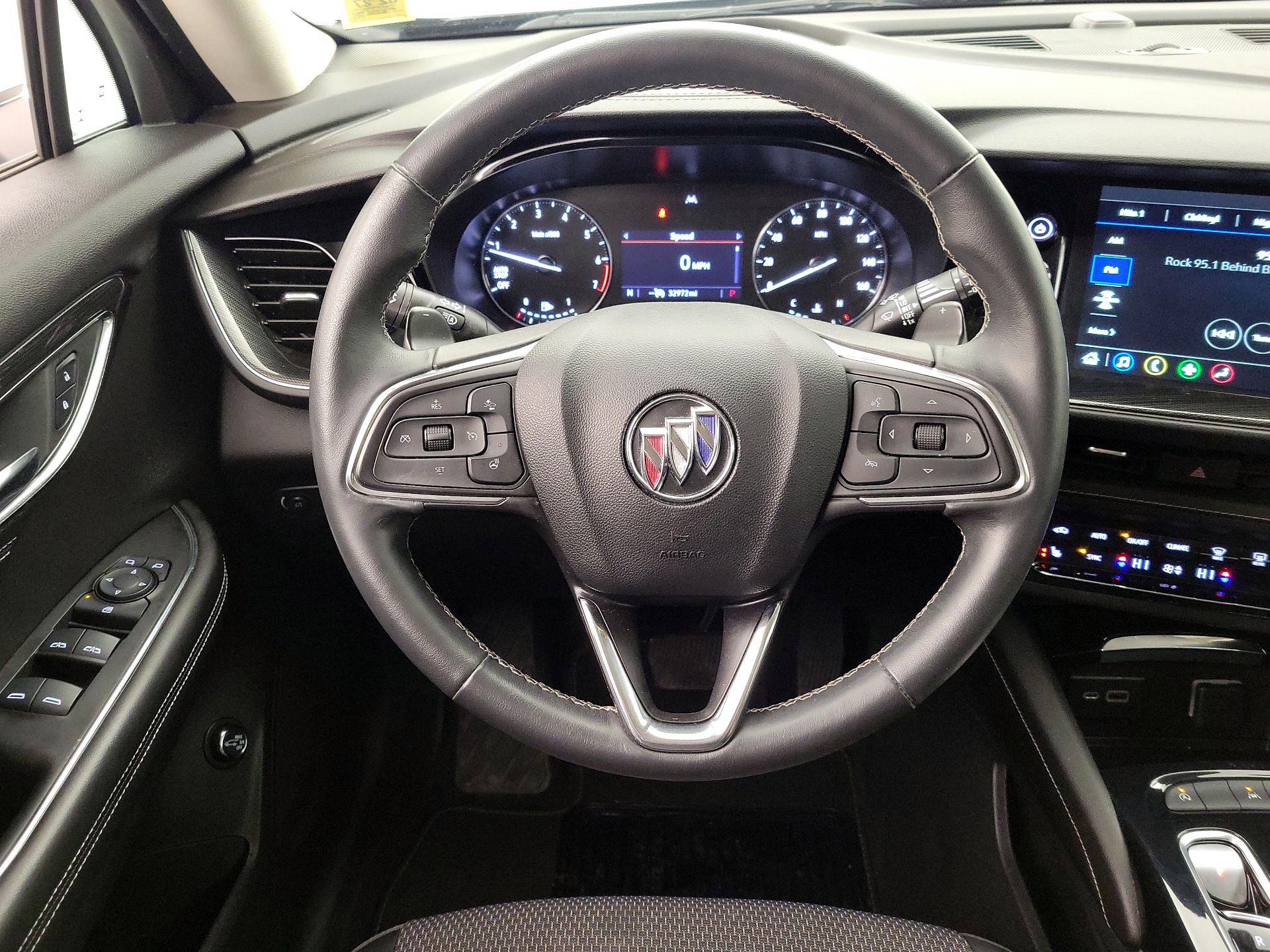 Thumbnail: 2022 Buick Envision - 10