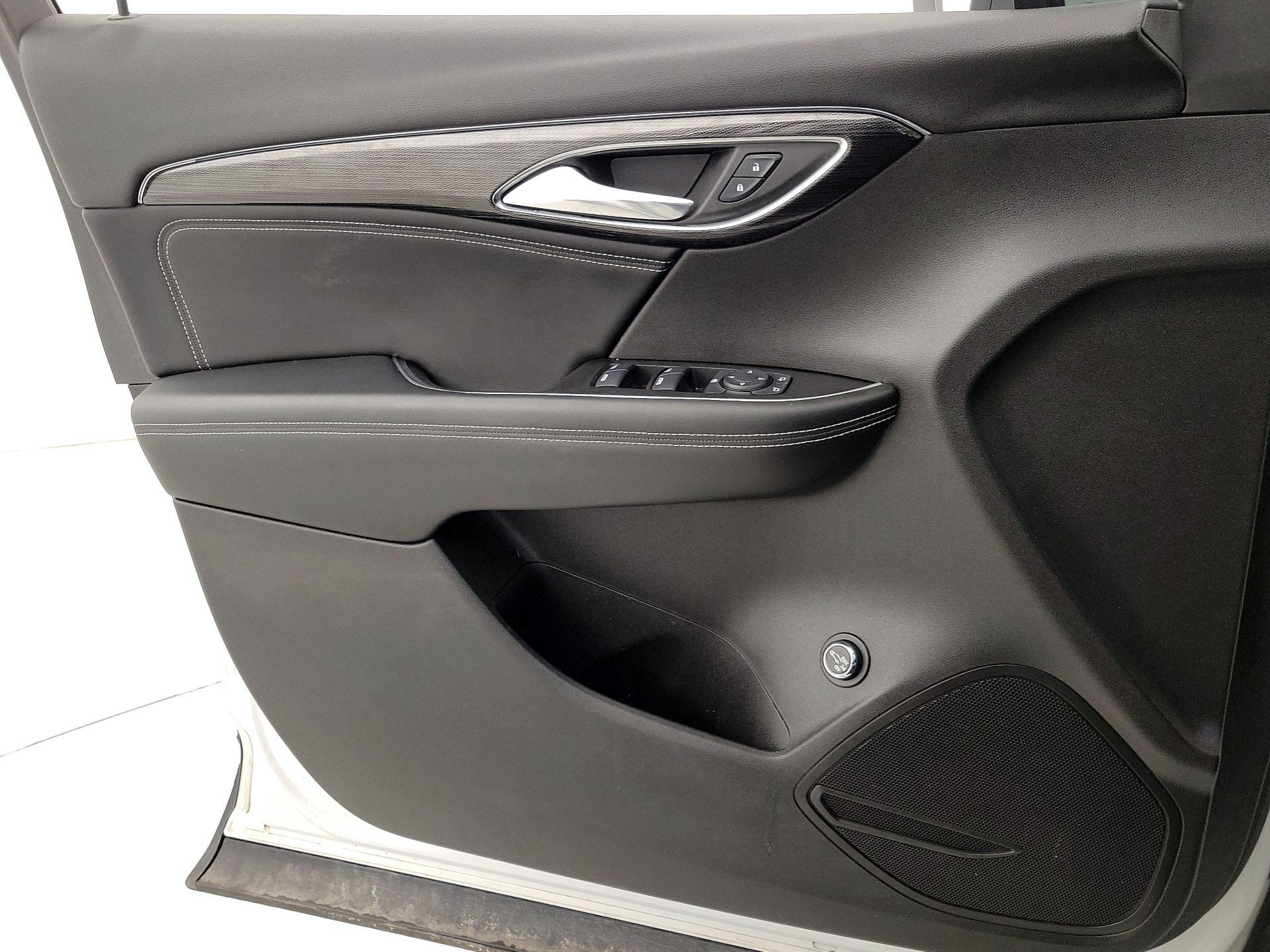 Thumbnail: 2022 Buick Envision - 12