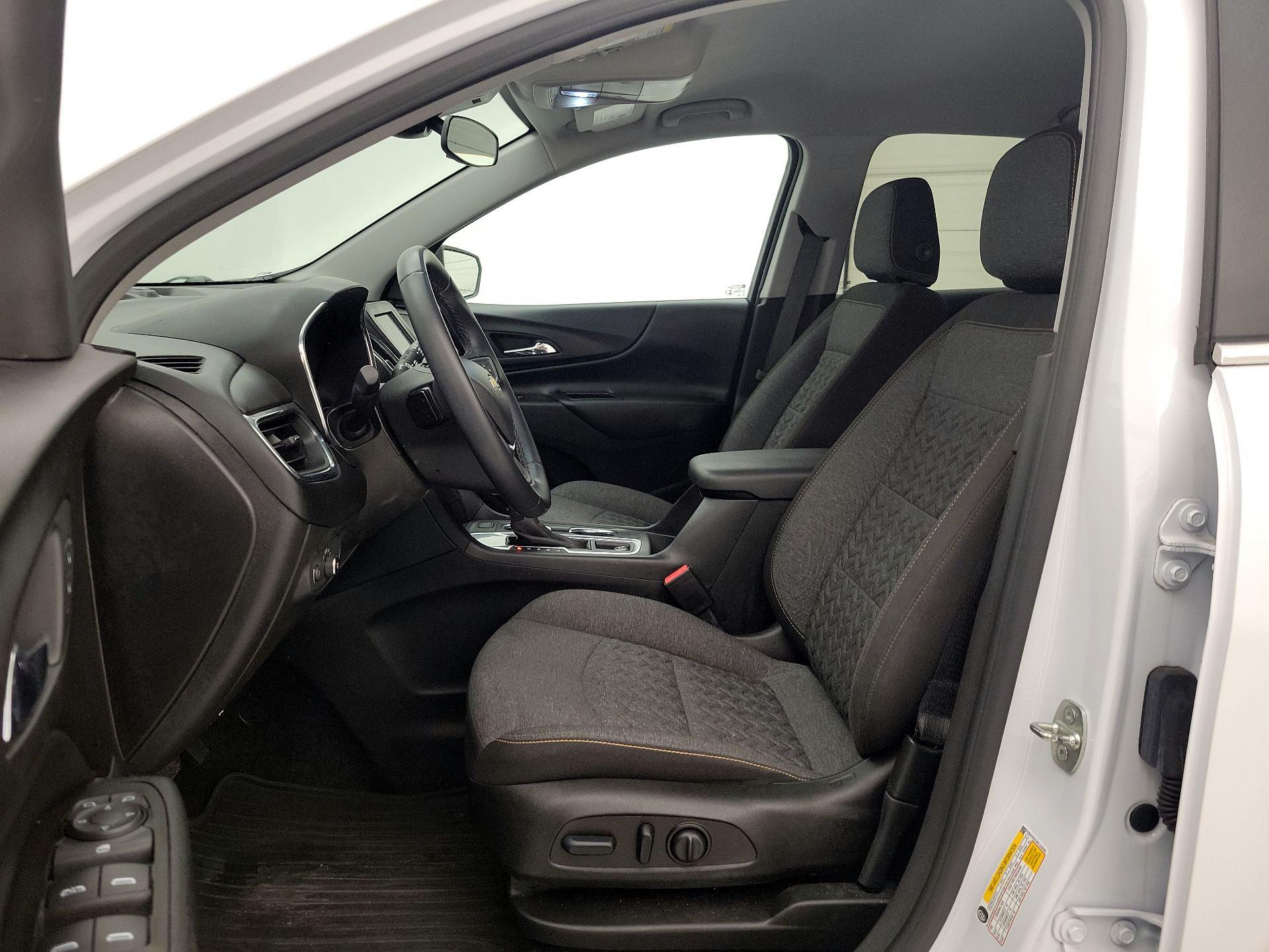 Thumbnail: 2023 Chevrolet Equinox - 11