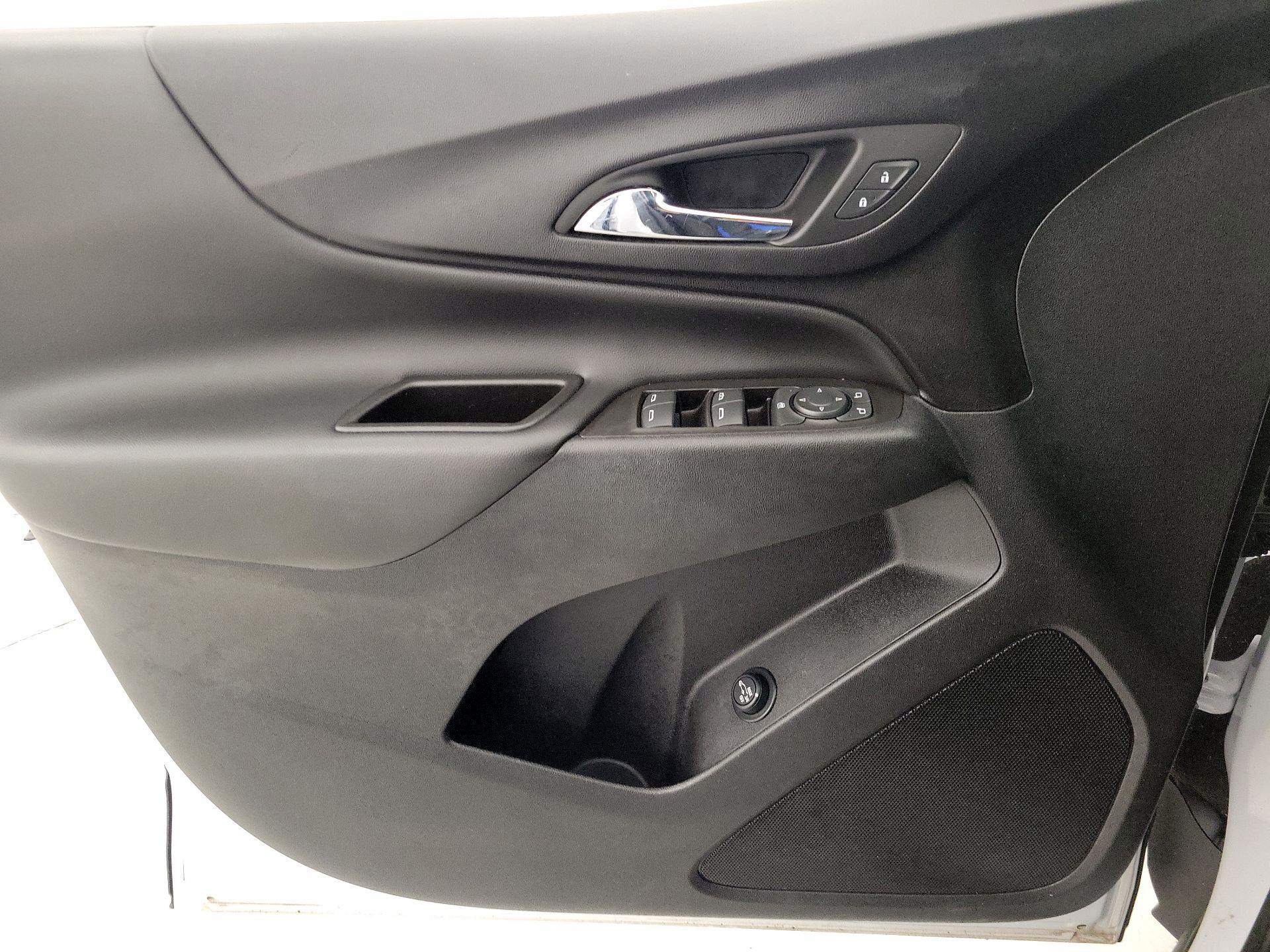 Thumbnail: 2023 Chevrolet Equinox - 12