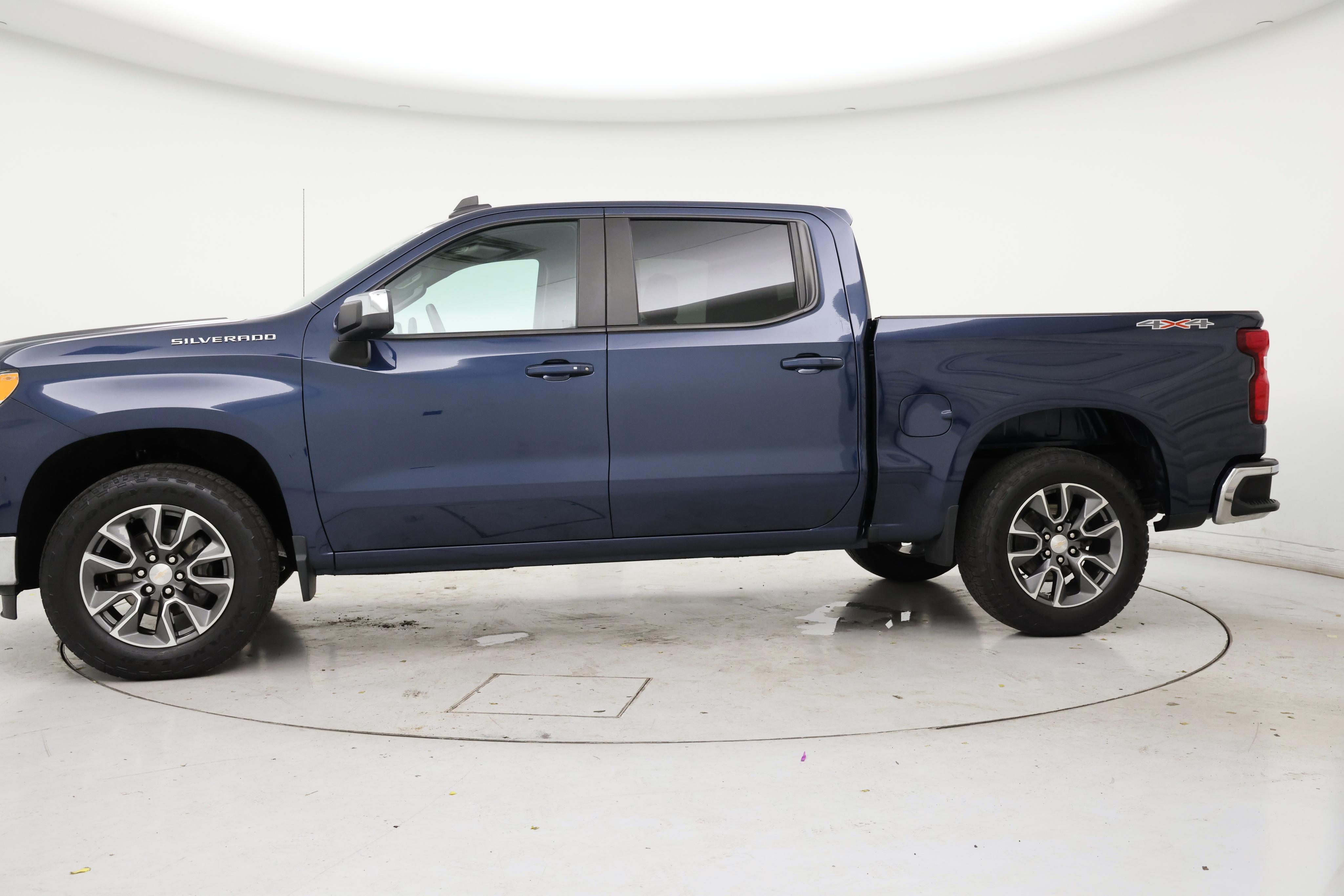 Thumbnail: 2023 Chevrolet Silverado 1500 - 3