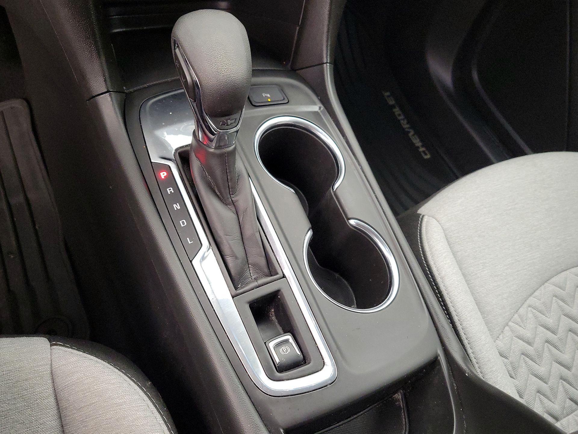 Thumbnail: 2023 Chevrolet Equinox - 17