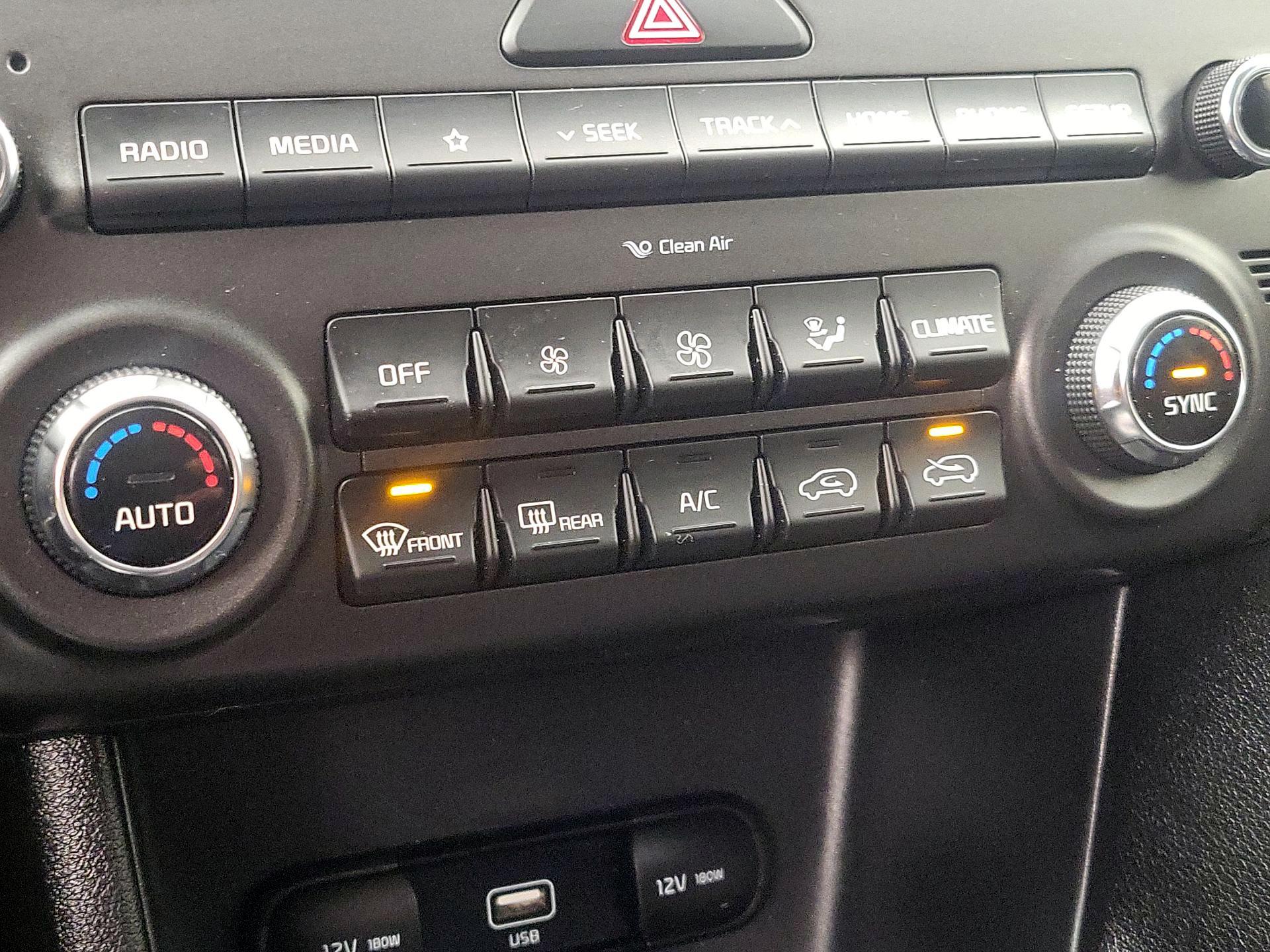 Thumbnail: 2021 Kia Sportage - 16