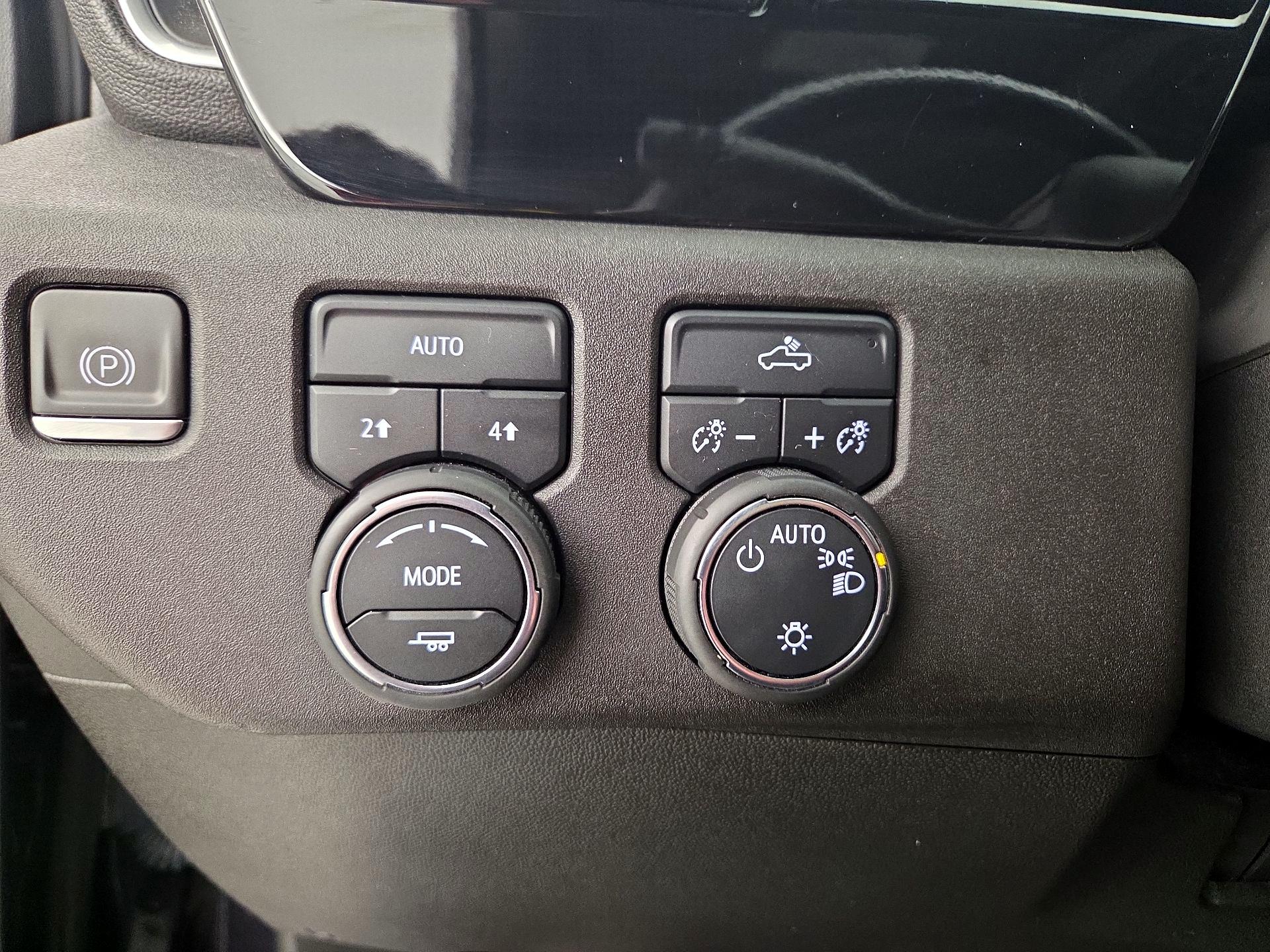 Thumbnail: 2023 Chevrolet Silverado 1500 - 13