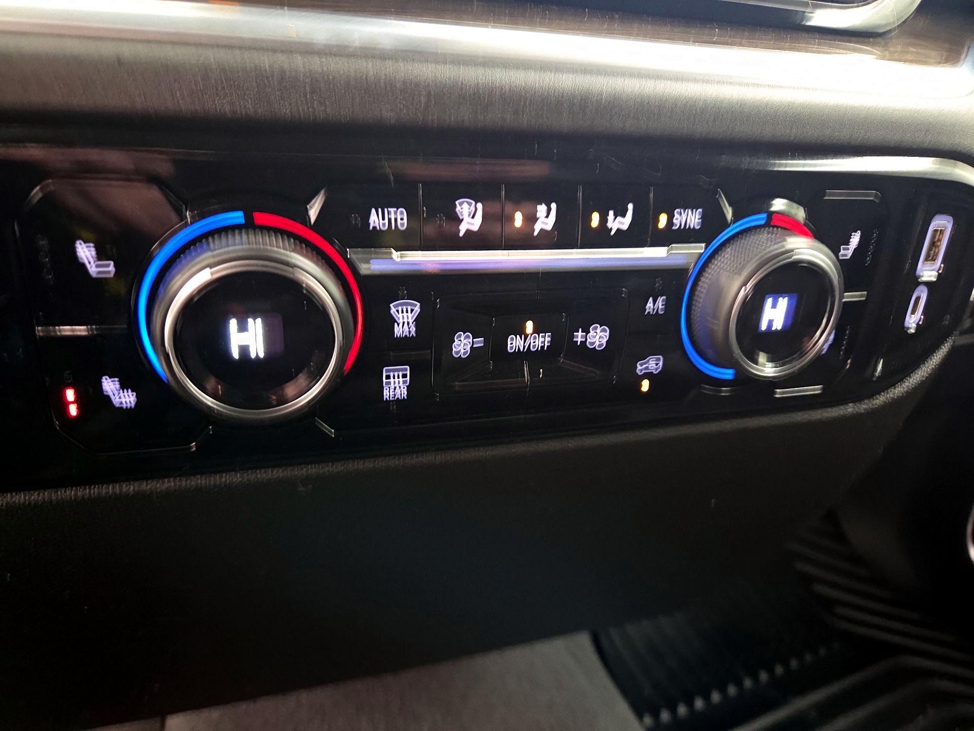 Thumbnail: 2023 Chevrolet Silverado 1500 - 17