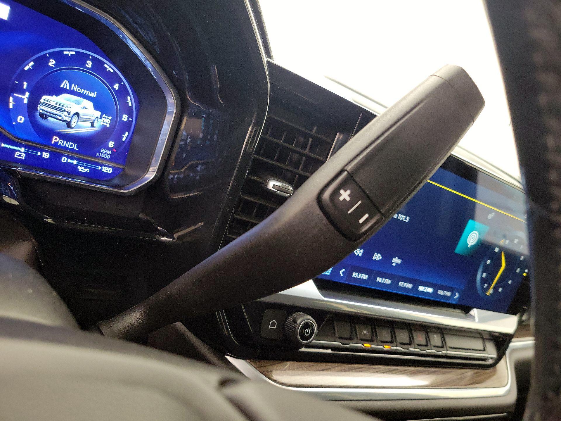 Thumbnail: 2022 Chevrolet Silverado 1500 - 17