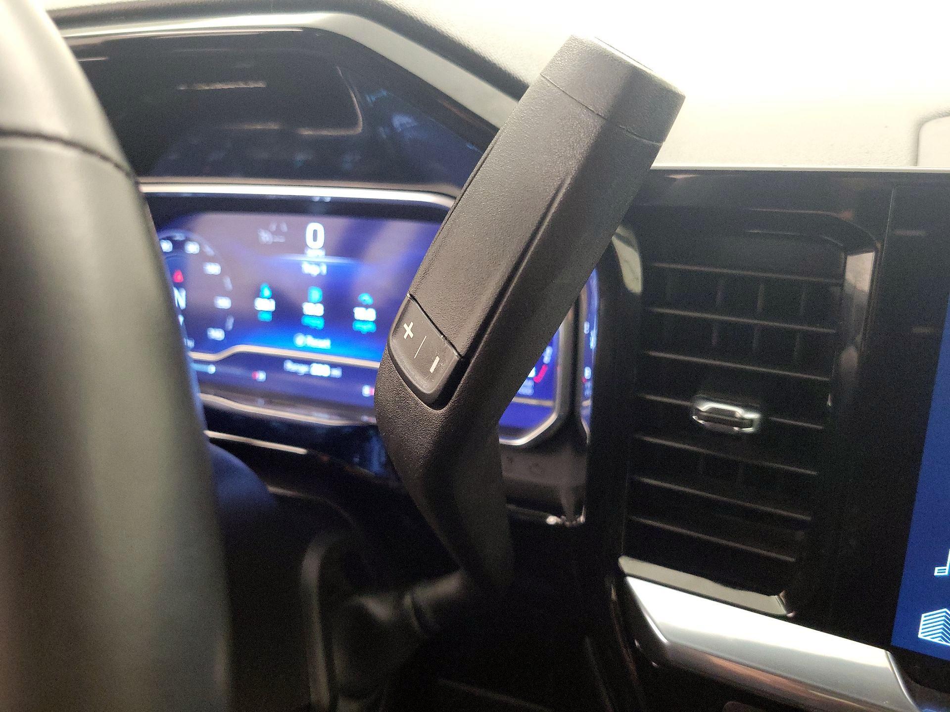 Thumbnail: 2023 Chevrolet Silverado 1500 - 17