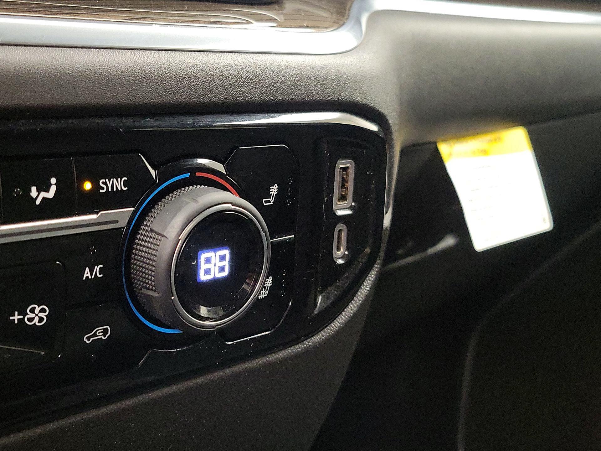 Thumbnail: 2022 Chevrolet Silverado 1500 - 18