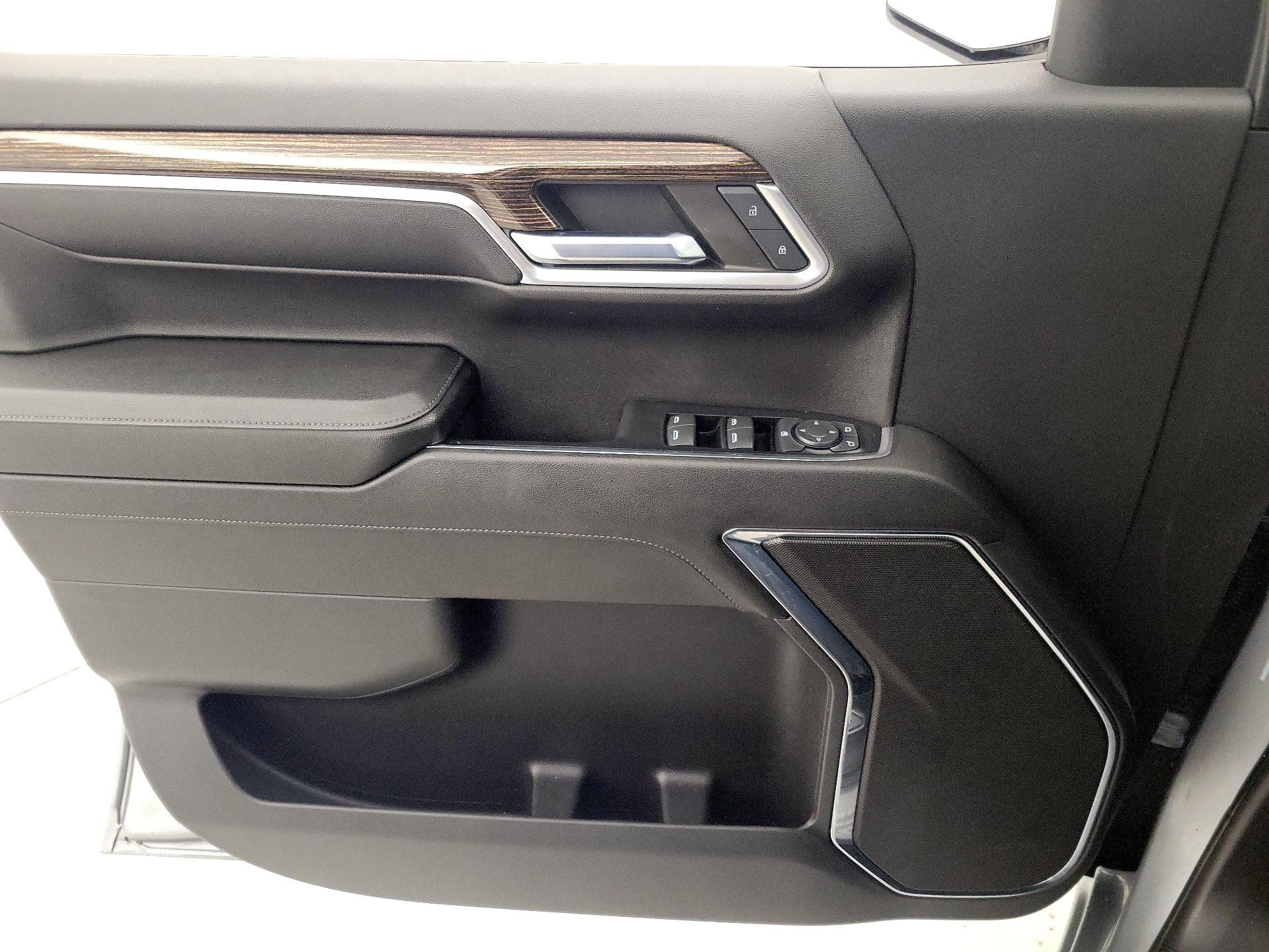 Thumbnail: 2023 GMC Sierra 1500 - 12