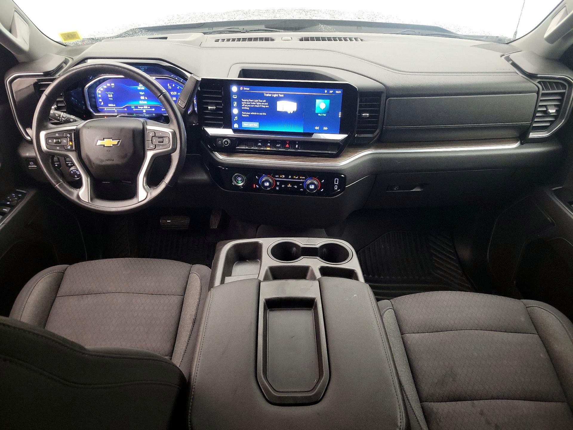 Thumbnail: 2022 Chevrolet Silverado 1500 - 9