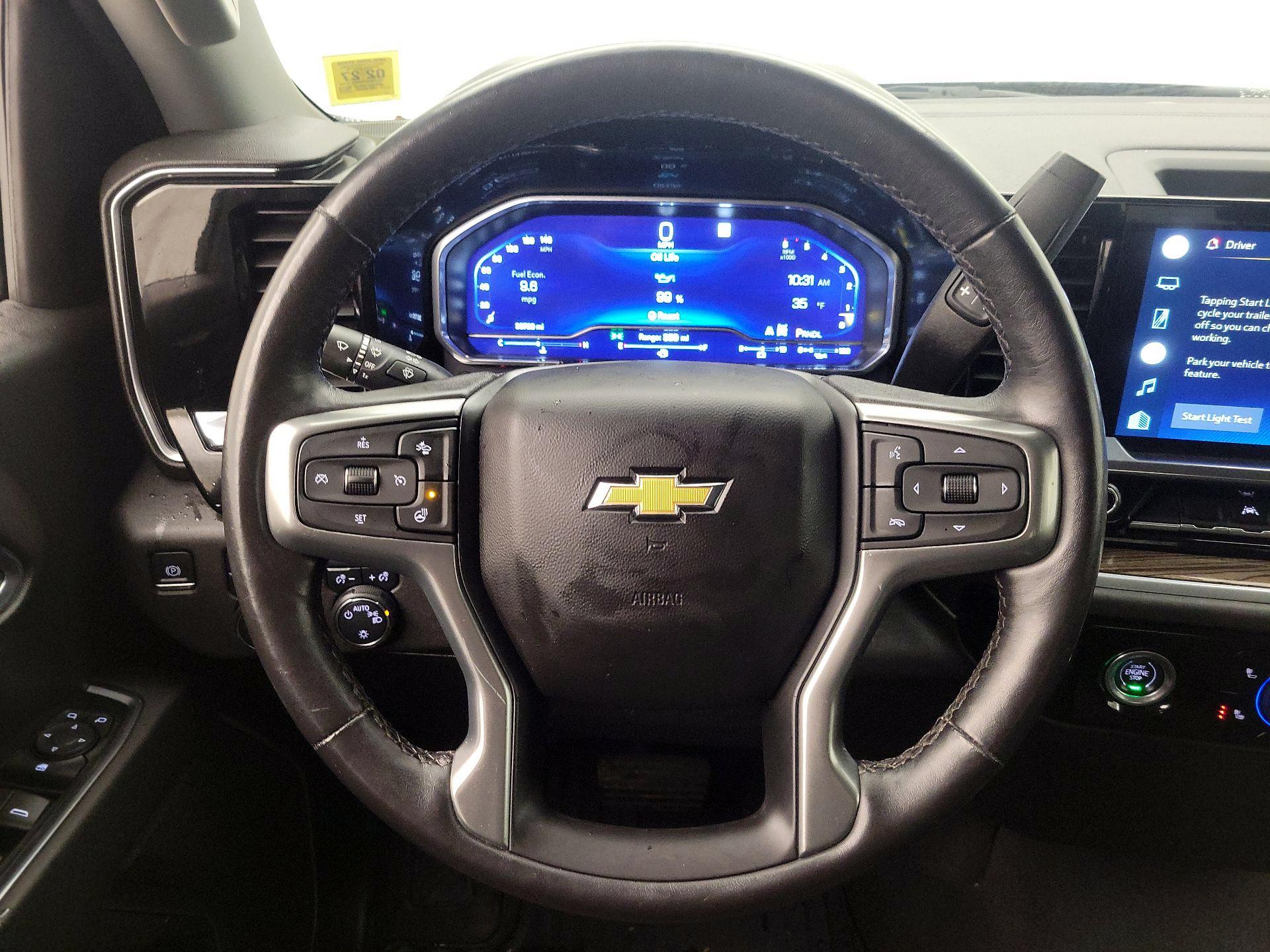 Thumbnail: 2022 Chevrolet Silverado 1500 - 10