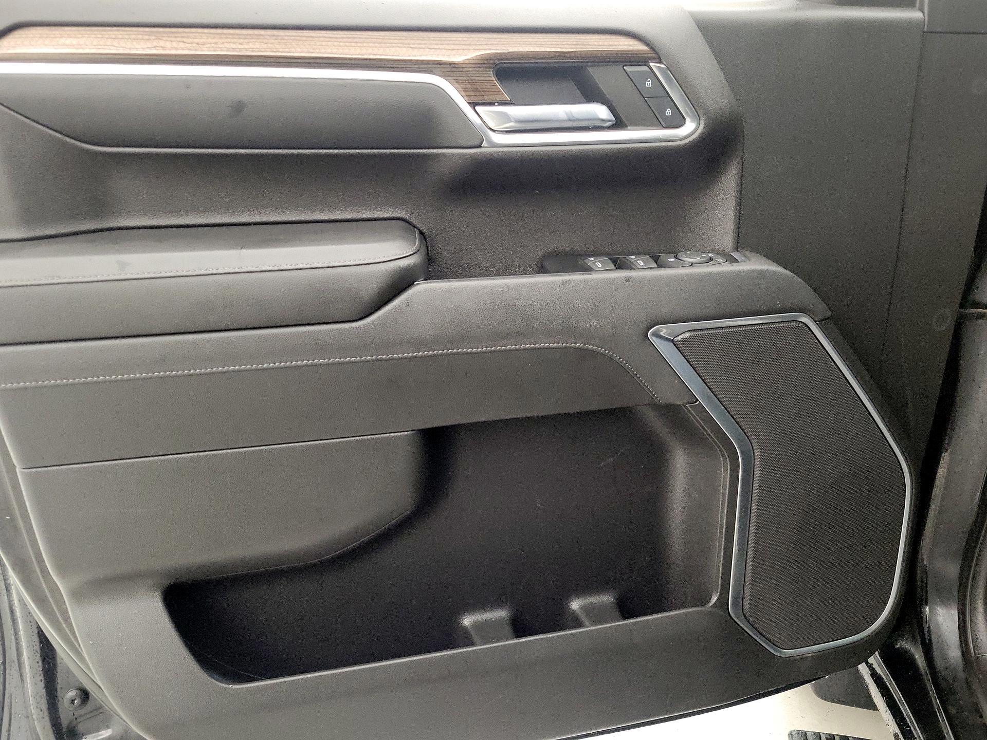 Thumbnail: 2022 Chevrolet Silverado 1500 - 12