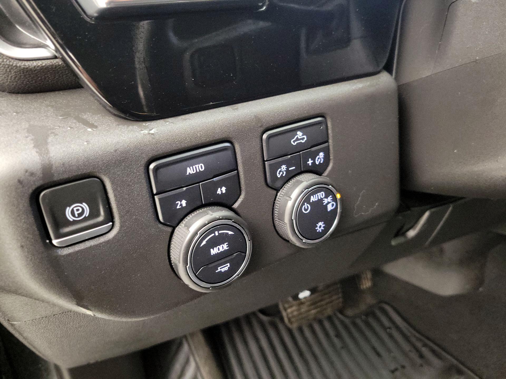 Thumbnail: 2022 Chevrolet Silverado 1500 - 14