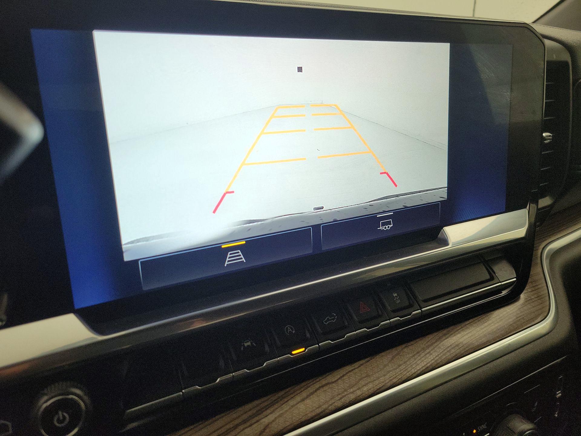 Thumbnail: 2022 Chevrolet Silverado 1500 - 15