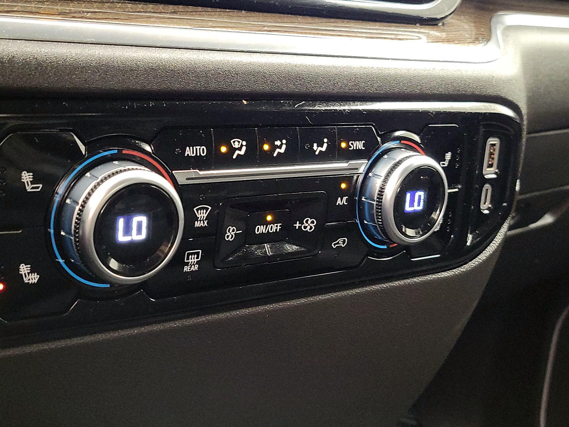 Thumbnail: 2023 GMC Sierra 1500 - 16