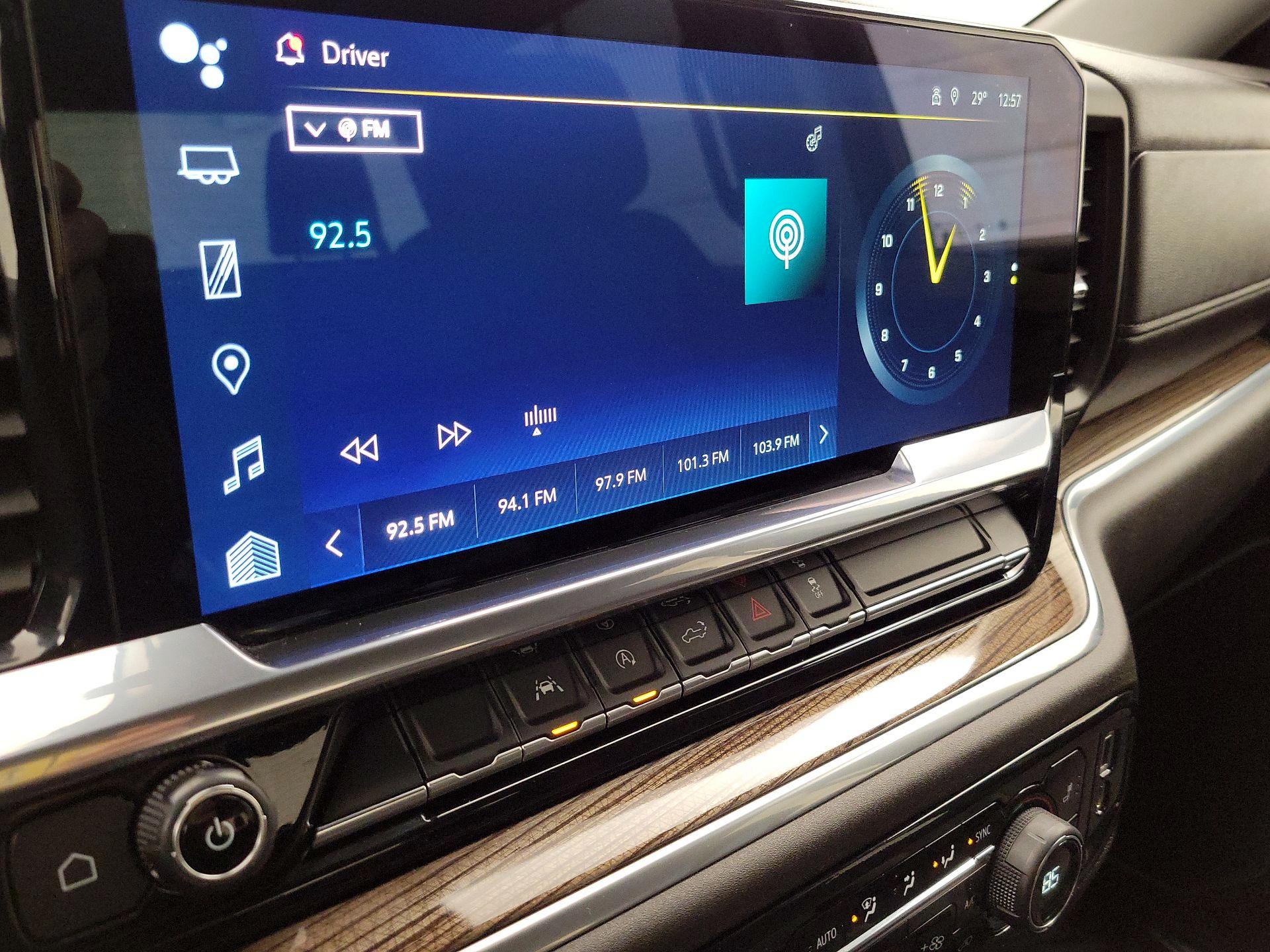 Thumbnail: 2022 Chevrolet Silverado 1500 - 15