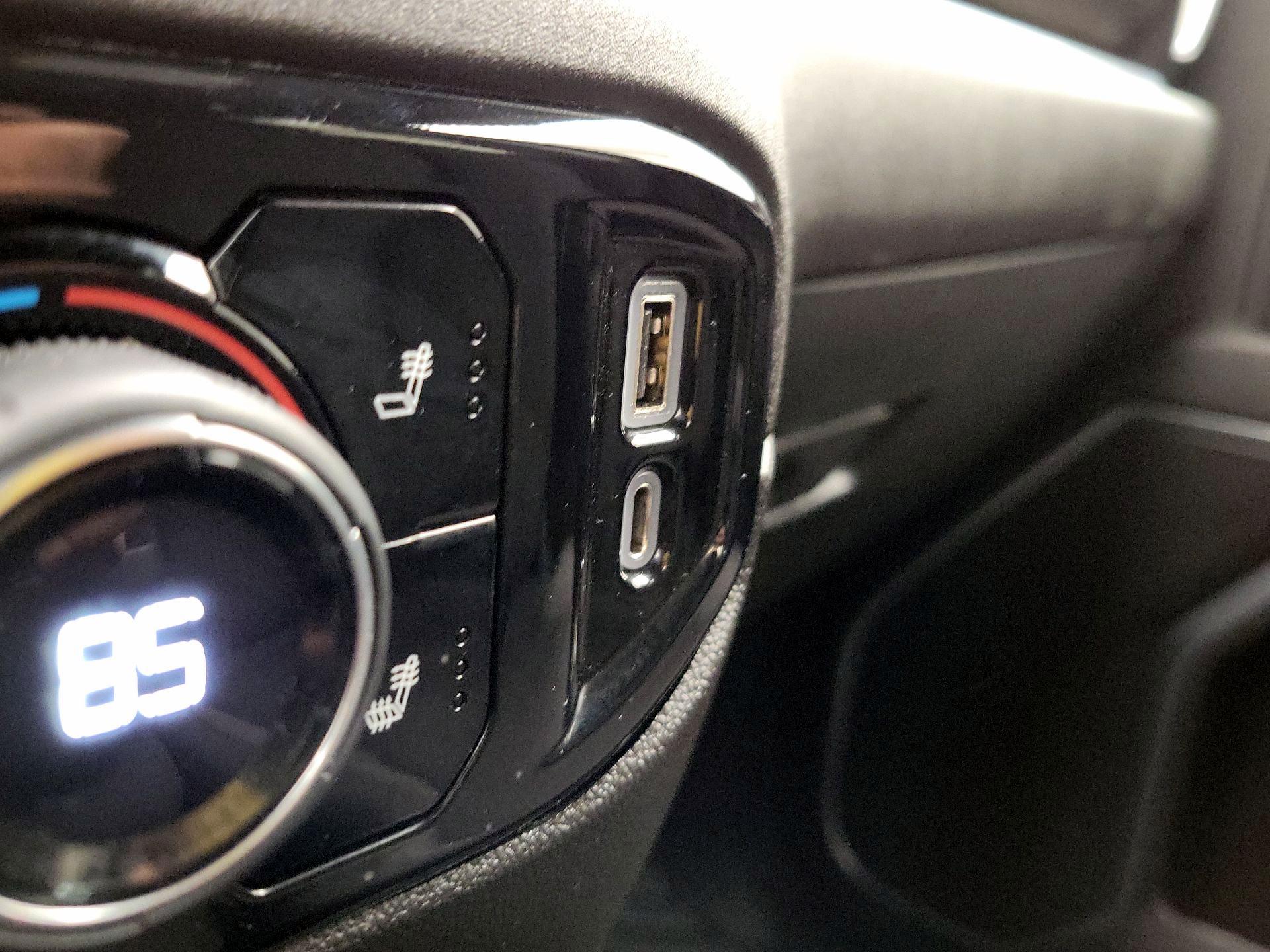 Thumbnail: 2022 Chevrolet Silverado 1500 - 18