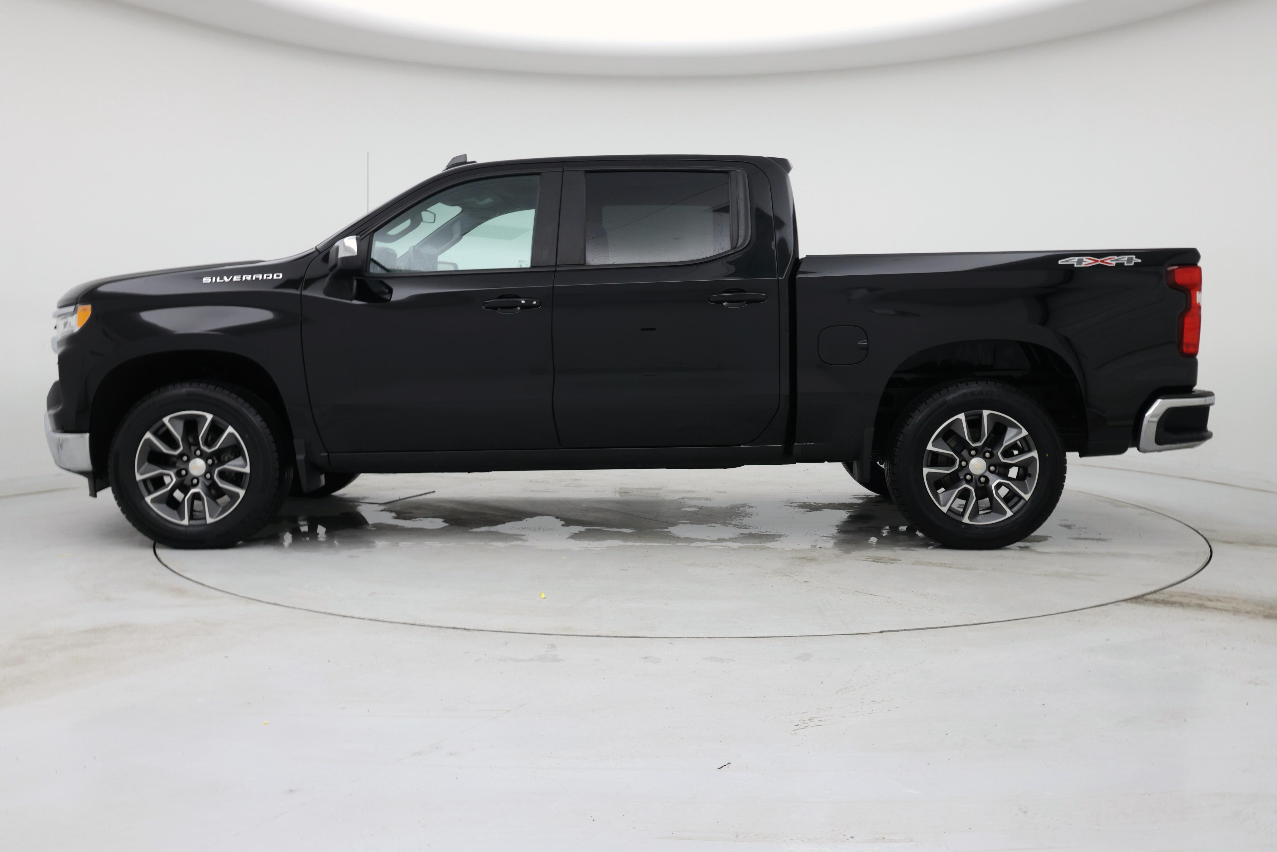 Thumbnail: 2022 Chevrolet Silverado 1500 - 3