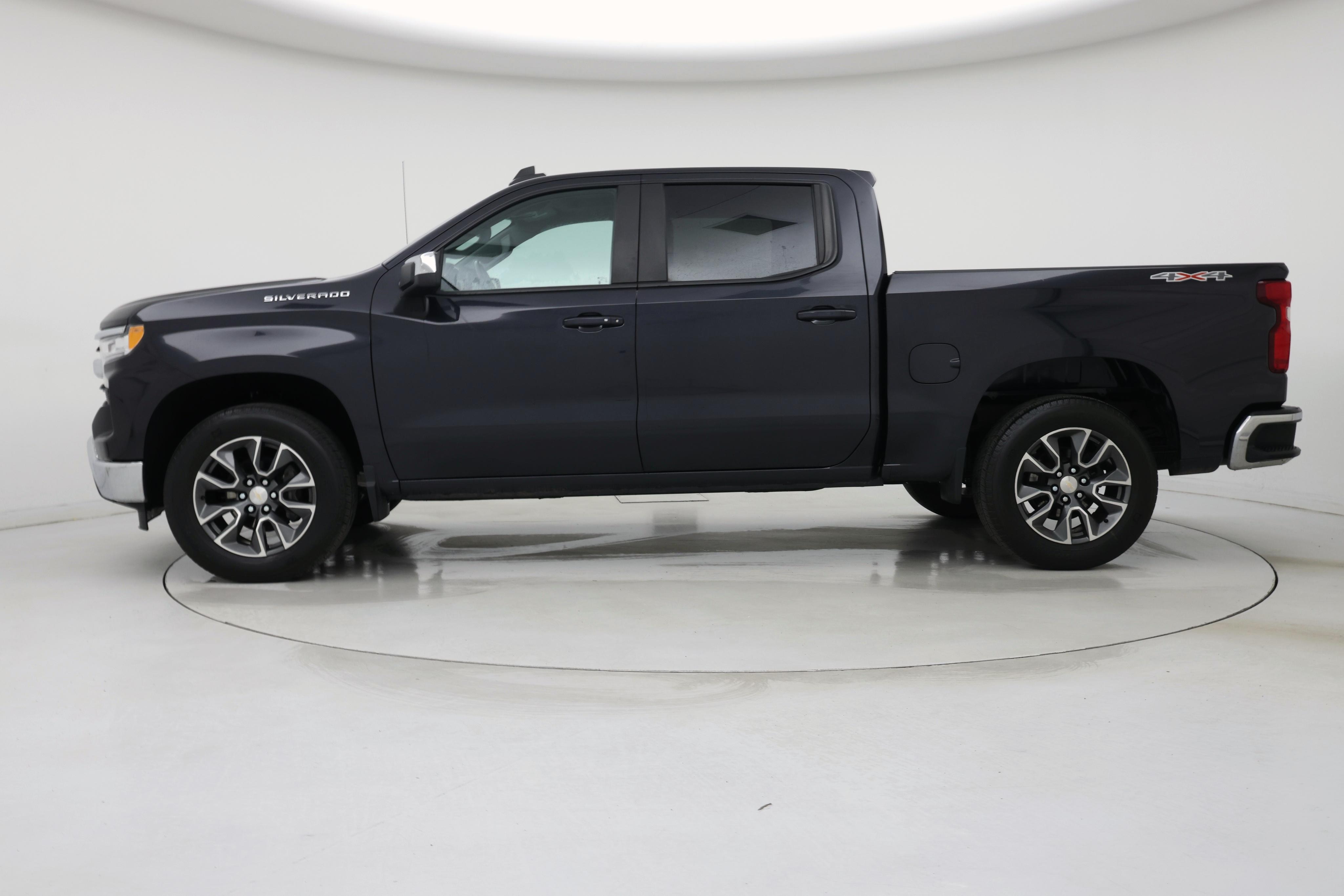 Thumbnail: 2022 Chevrolet Silverado 1500 - 3