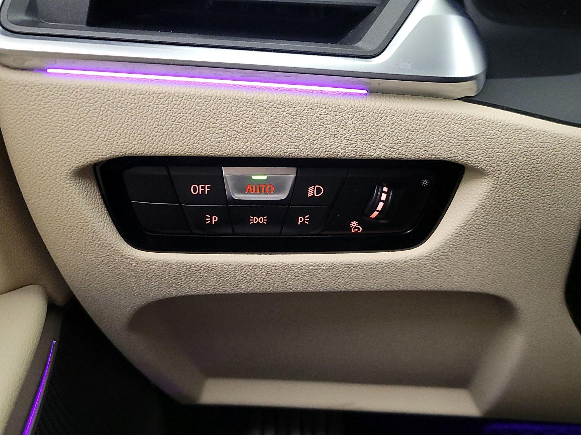 Thumbnail: 2022 BMW 3 Series - 13