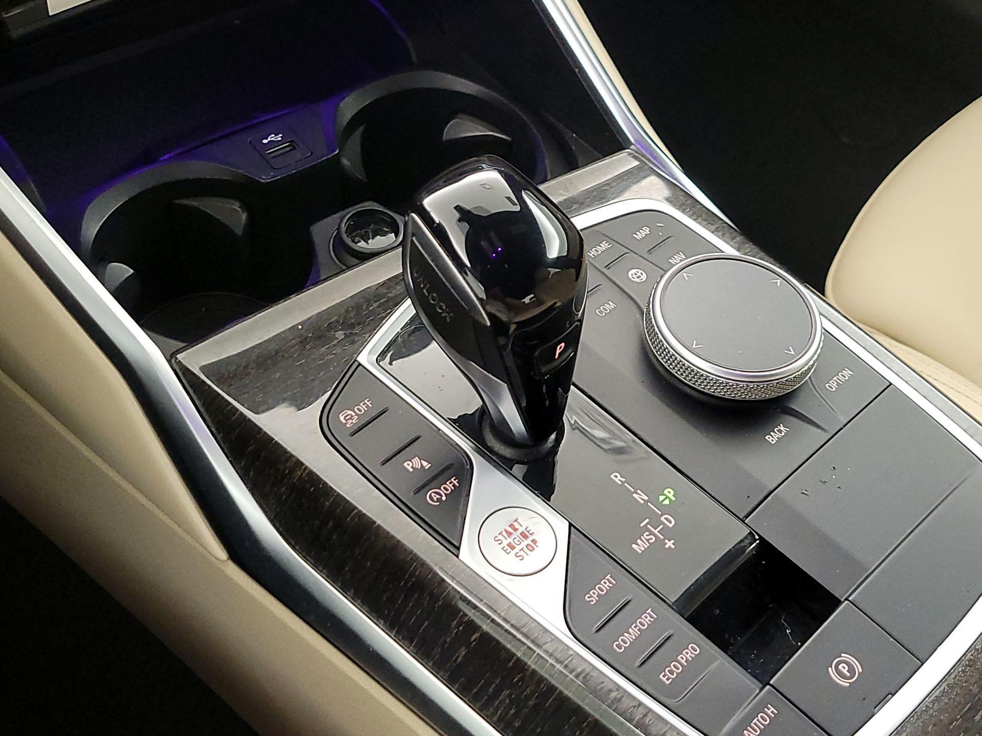 Thumbnail: 2022 BMW 3 Series - 18