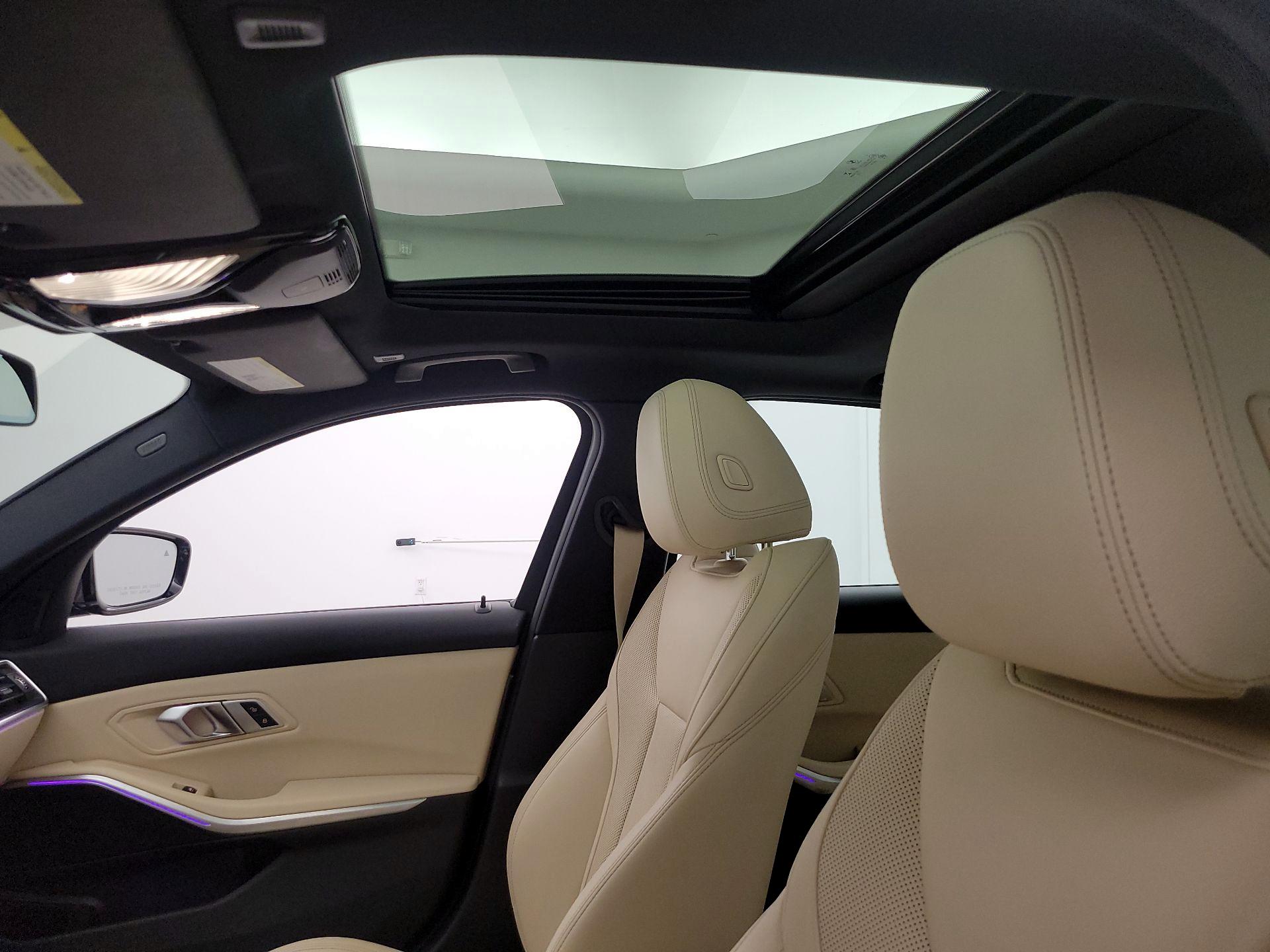 Thumbnail: 2022 BMW 3 Series - 20