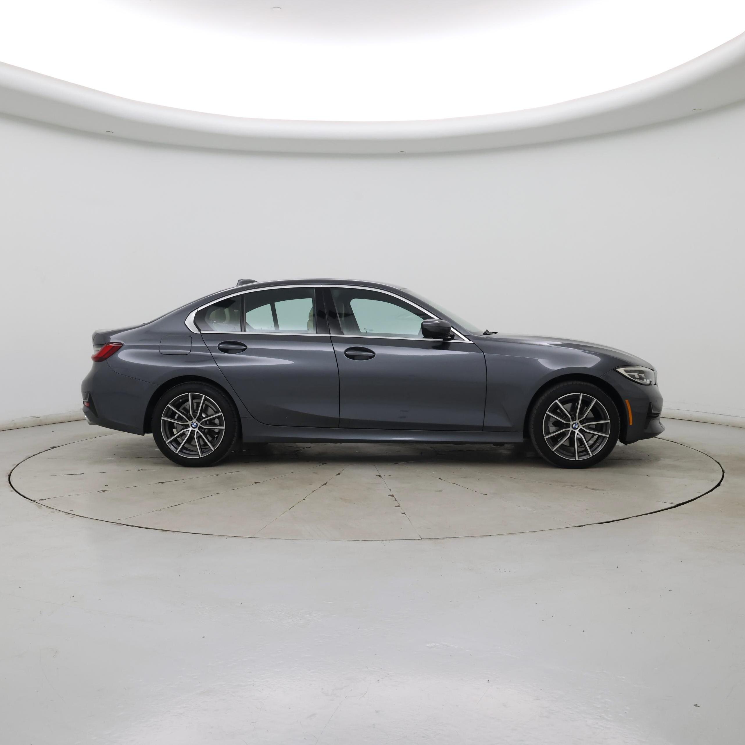 Thumbnail: 2022 BMW 3 Series - 7