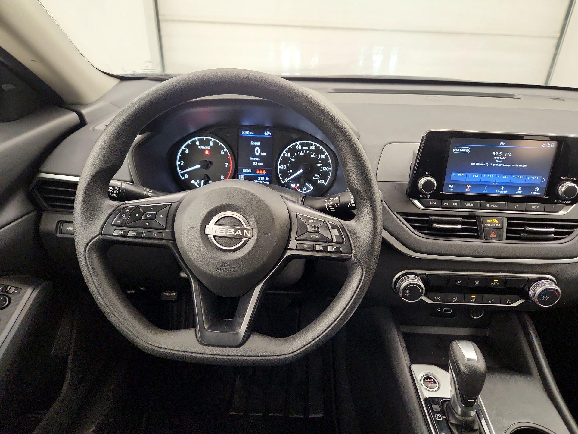 Thumbnail: 2023 Nissan Altima - 10